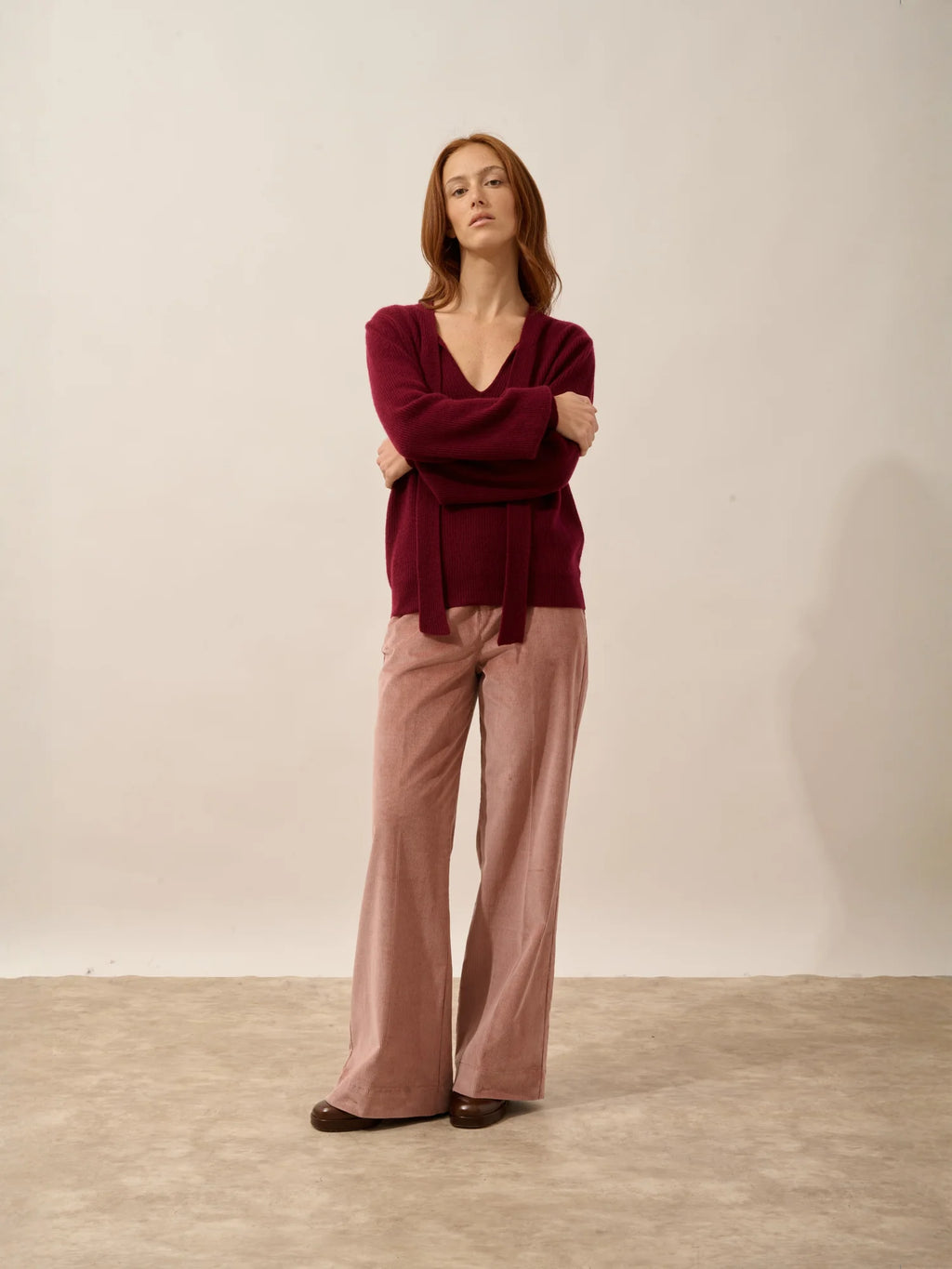 NOTY pullover col lavallière bordeaux