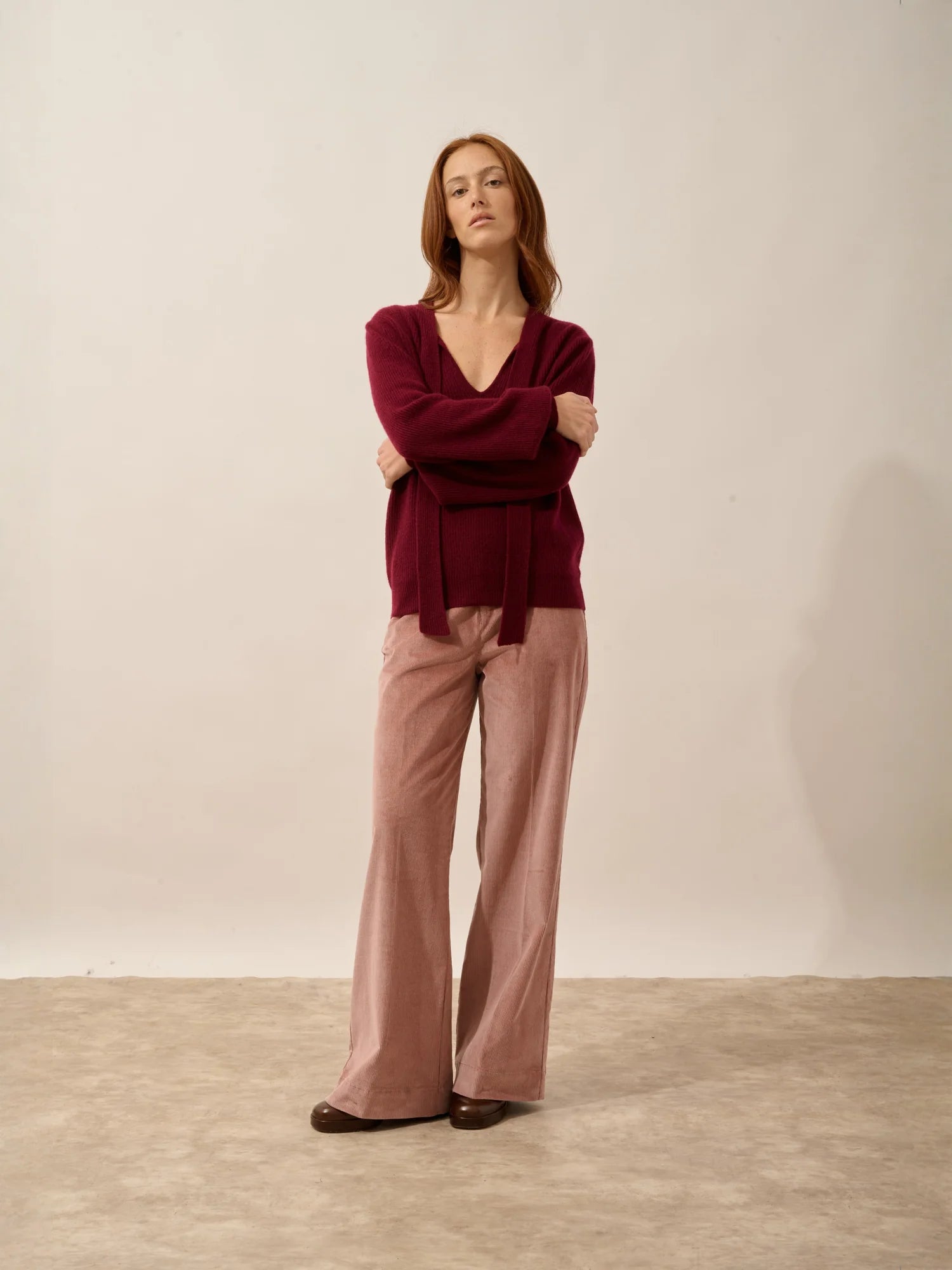 NOTY pullover col lavallière bordeaux