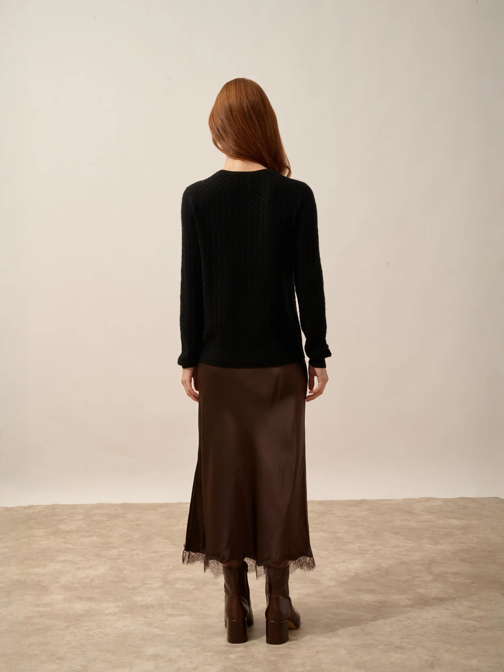 LAURA strickjacke rundhalsausschnitt schwarz