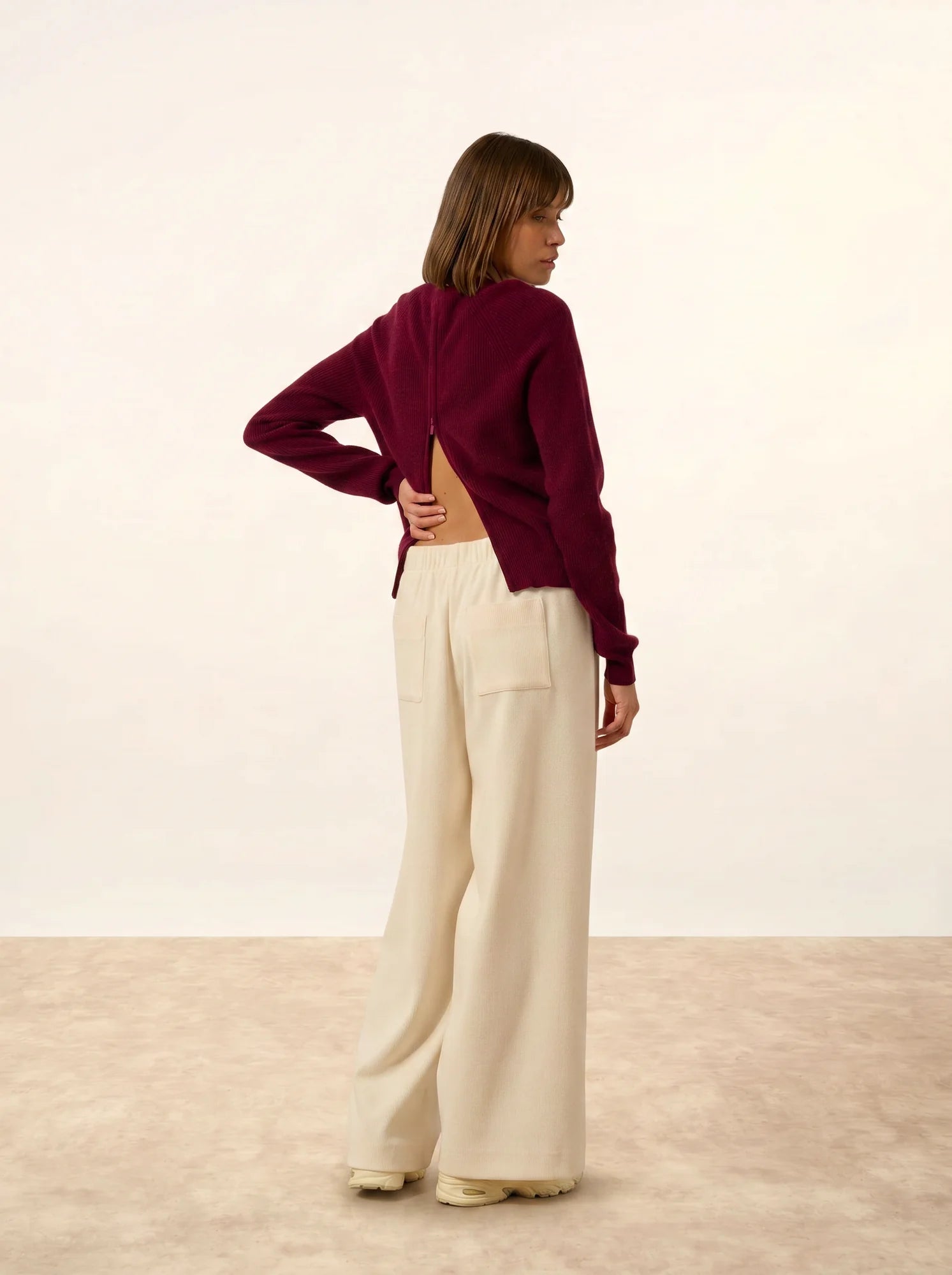JONA pullover rundhalsausschnitt mit reissverschluss hinten bordeaux
