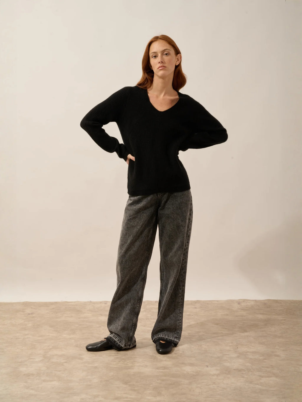AMRITA pullover v-ausschnitt 4-fädig schwarz