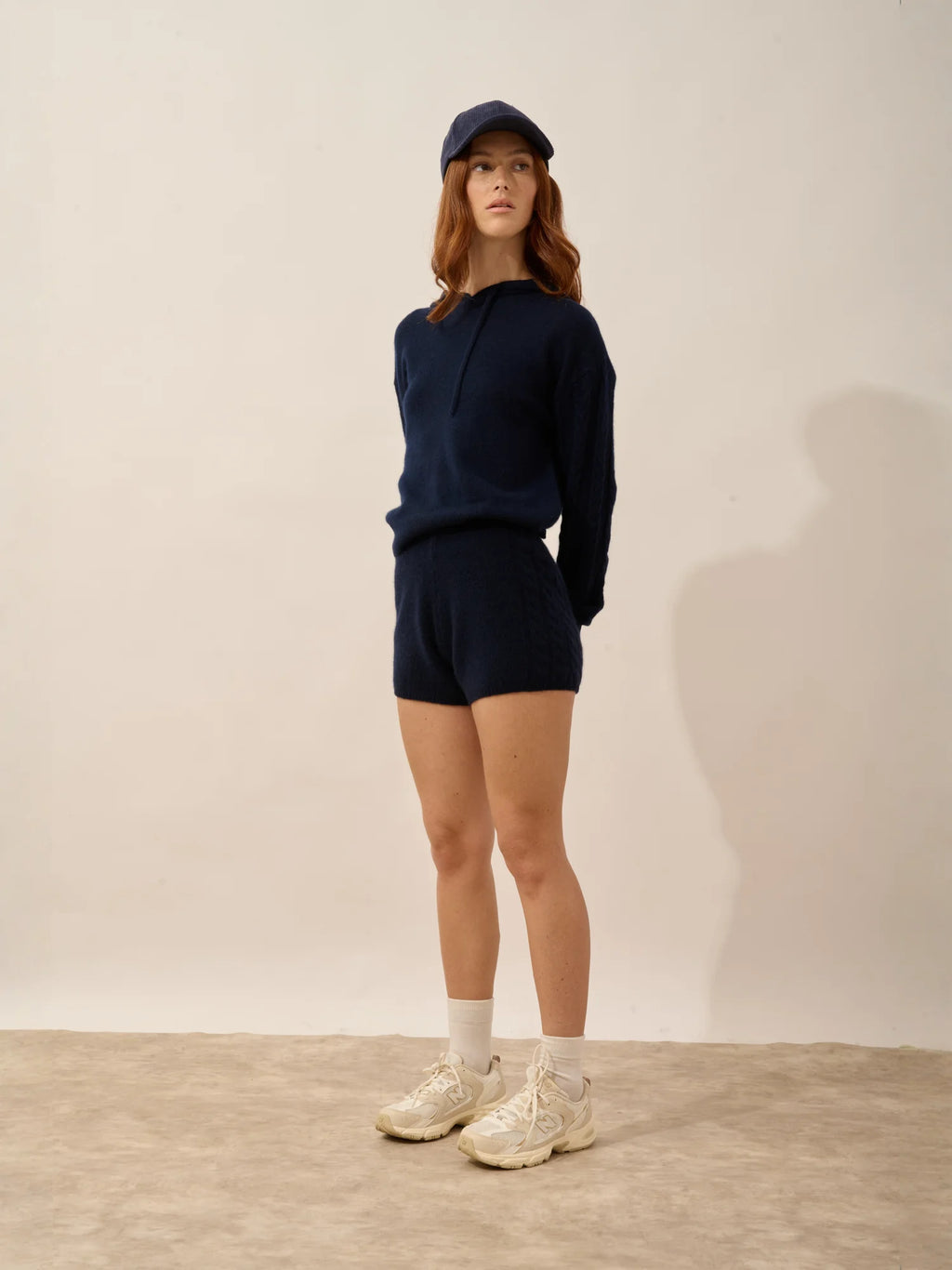 LUNA kurz 4-fädig marineblau