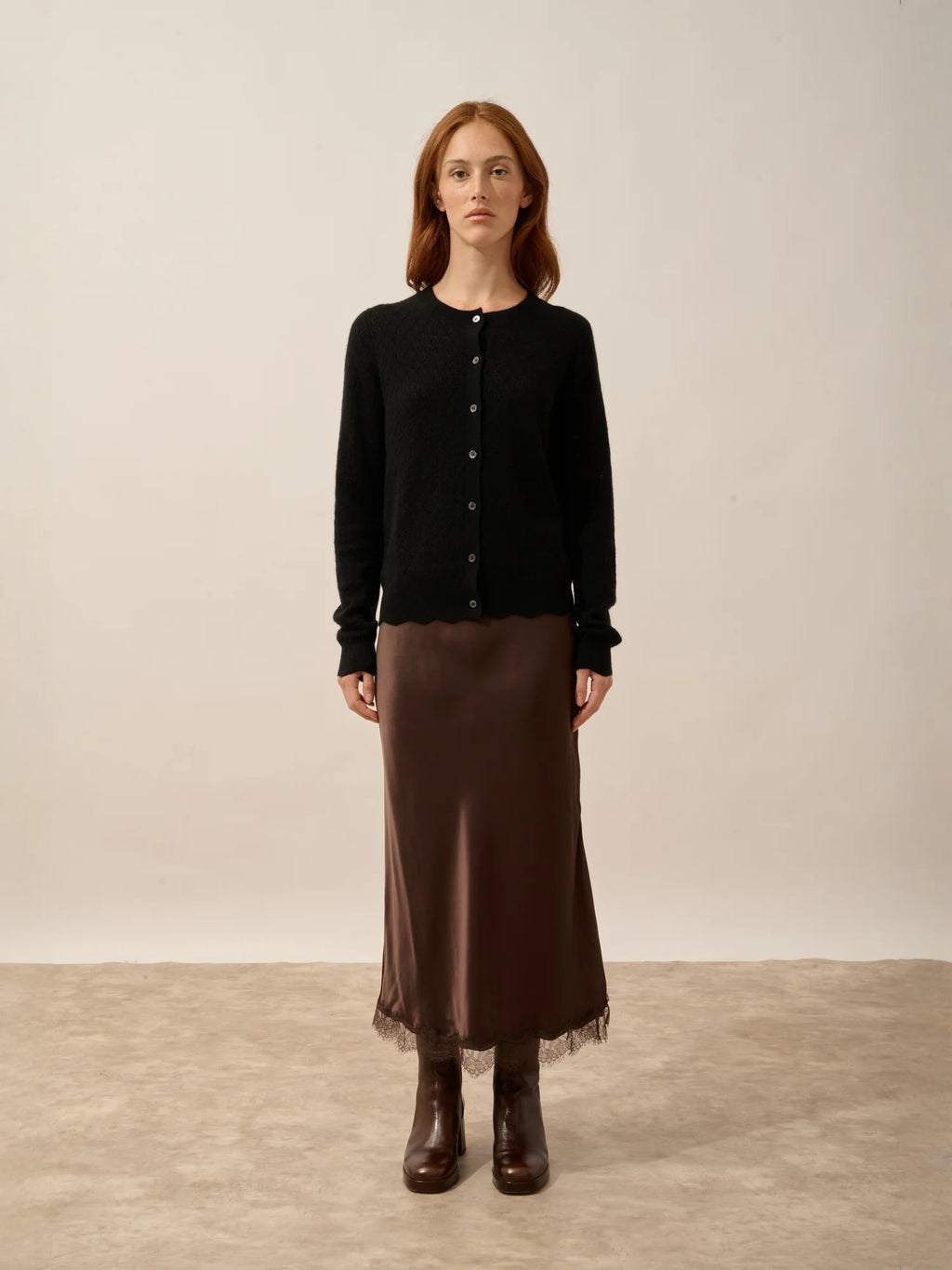 CIMBA strickjacke rundhalsausschnitt schwarz