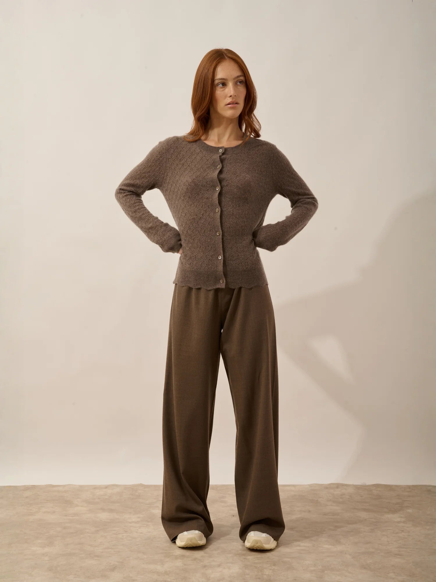 CIMBA strickjacke rundhalsausschnitt taupe meliert