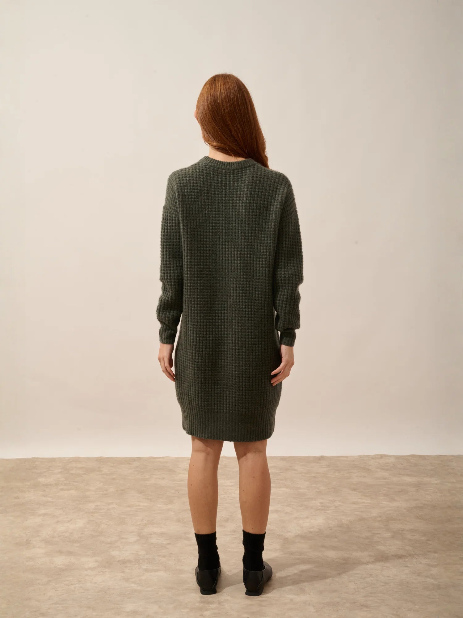CHEWA kleid rundhalsausschnitt 8-fädig khaki meliert