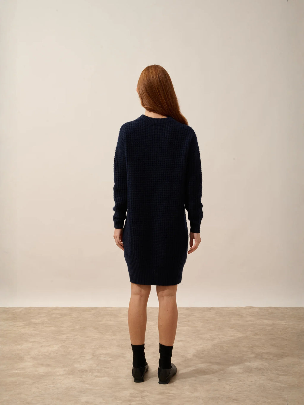 CHEWA kleid rundhalsausschnitt 8-fädig marineblau