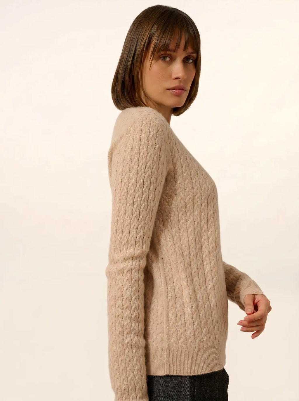 LAURA strickjacke rundhalsausschnitt nude