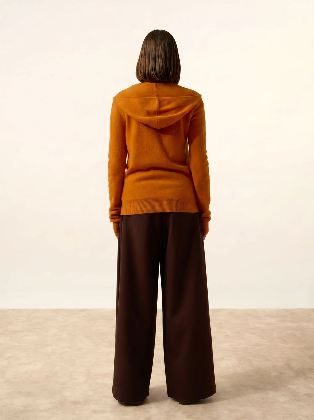 DEBBIE weste mit reissverschluss mit kapuze ocre