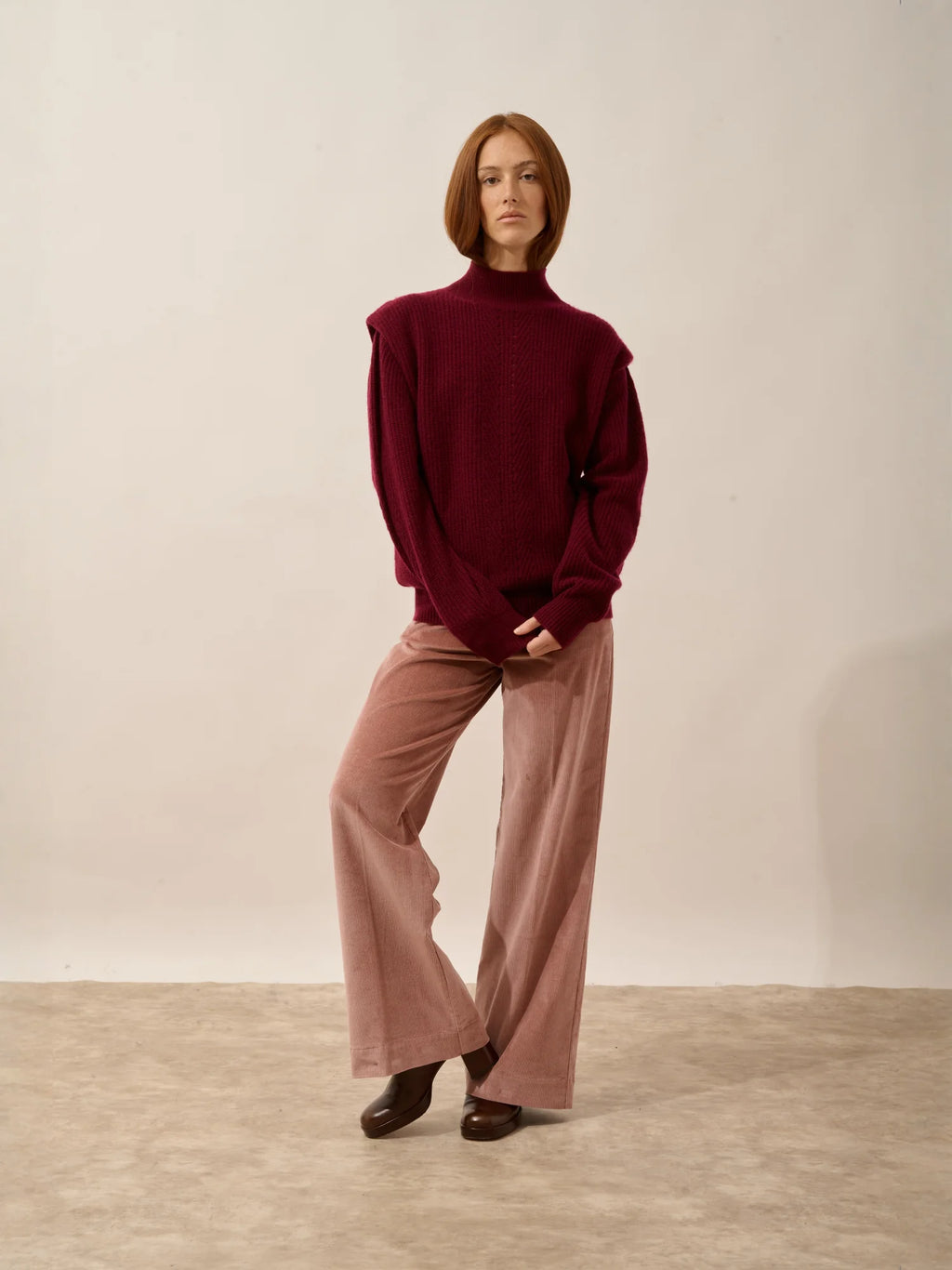 IQUITOS pullover stehkragen plis épaules 4-fädig bordeaux