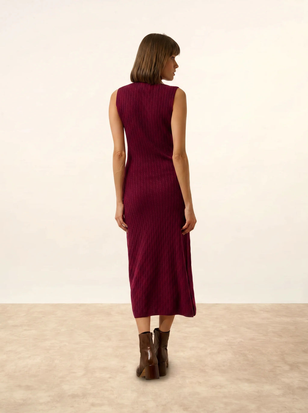 MANON kleid stehkragen ärmellos bordeaux