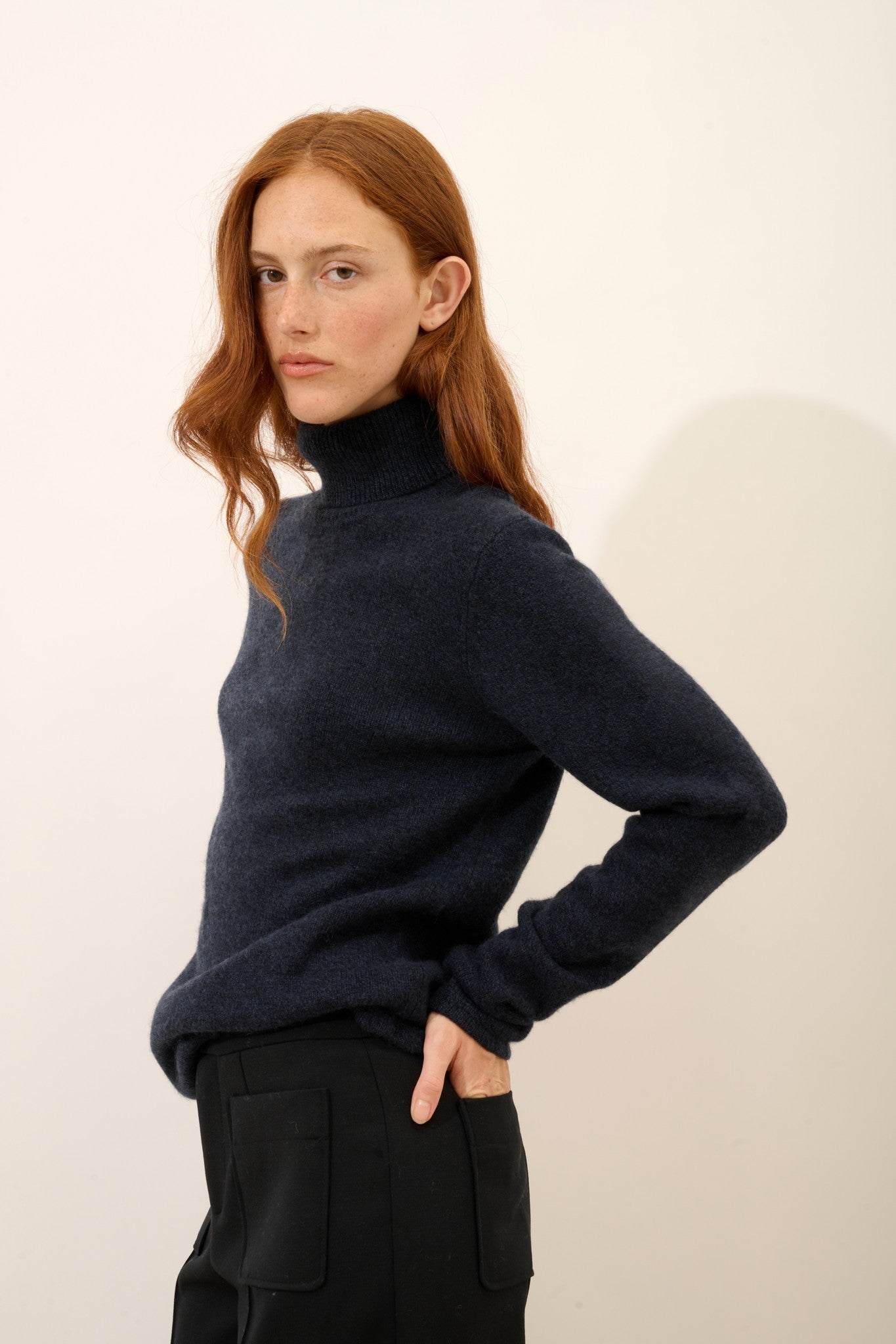 june pull col roulé 4 fils caviar 100% cachemire