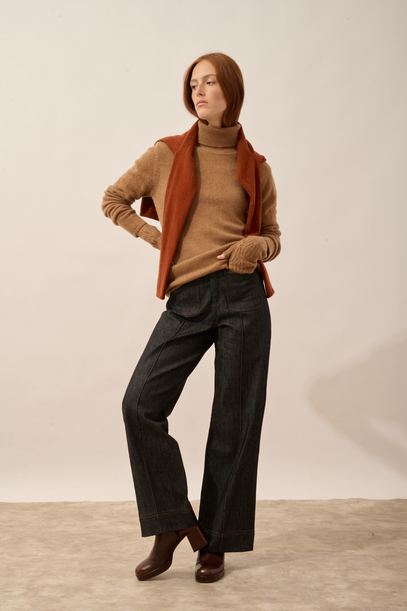 june pull col roulé 4 fils noisette