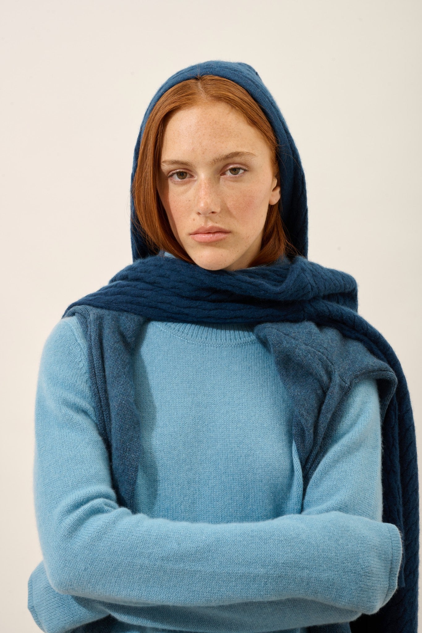 june pull col roulé 4 fils petrole clair 100% cachemire