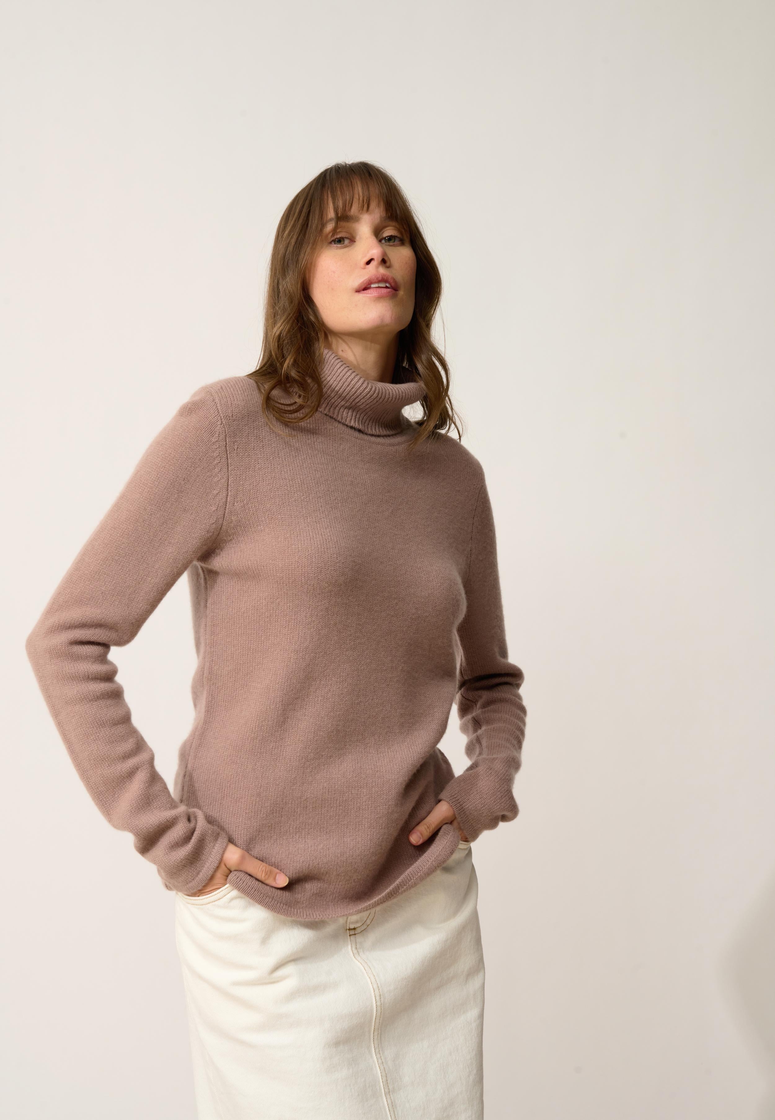 JUNE pull col roulé cuivre