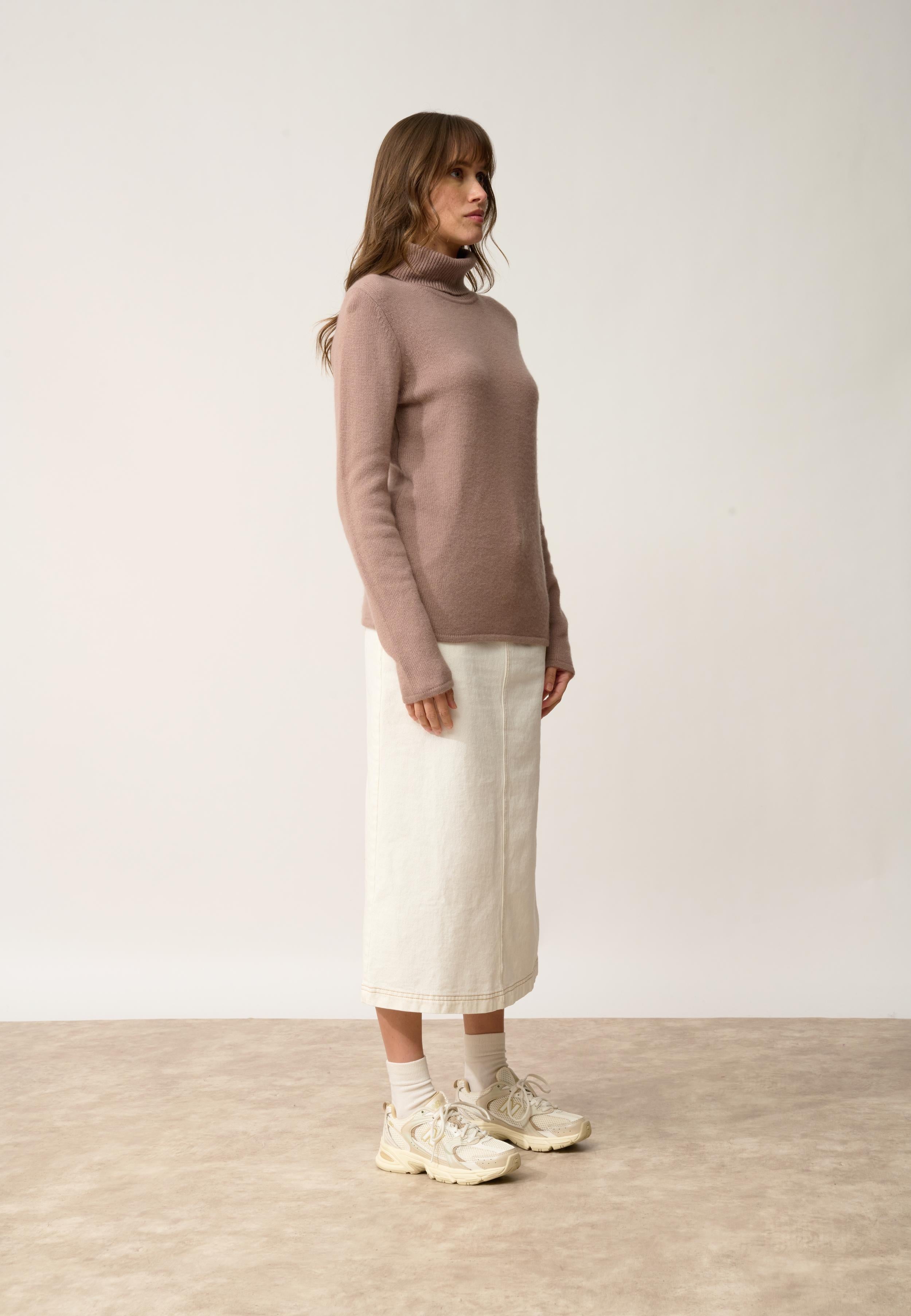 JUNE pull col roulé cuivre