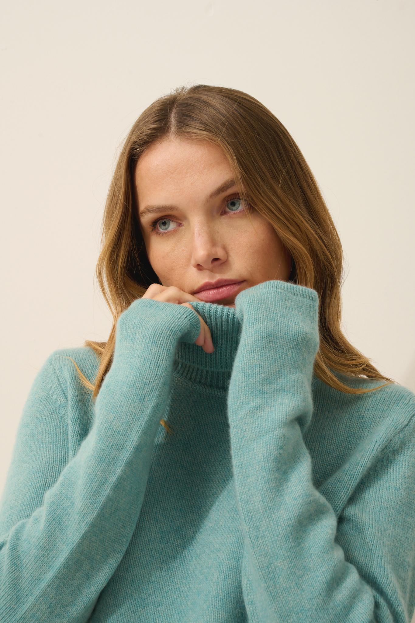 JUNE turtleneck sweater mottled green