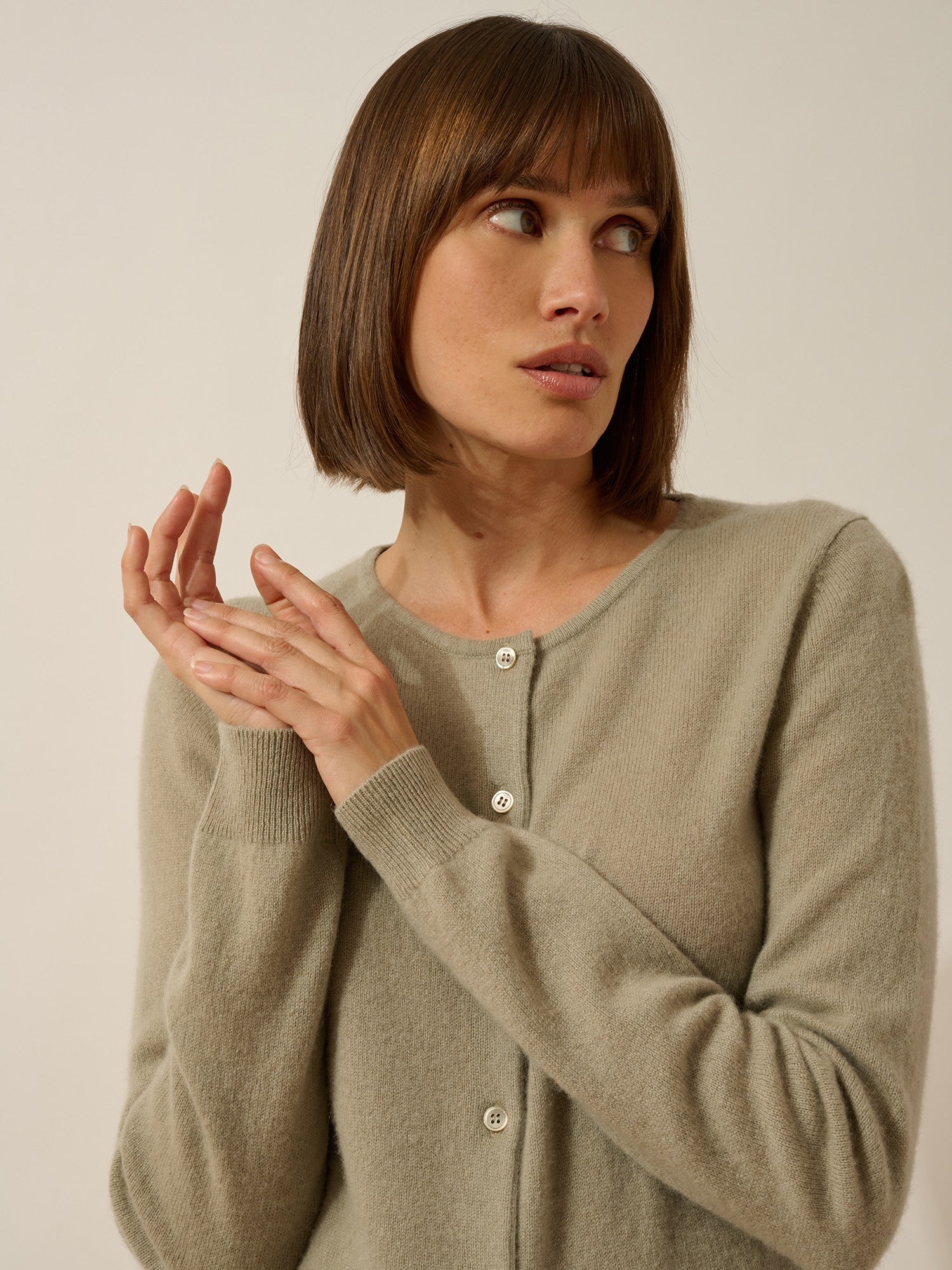 katharine cardigan col rond olive