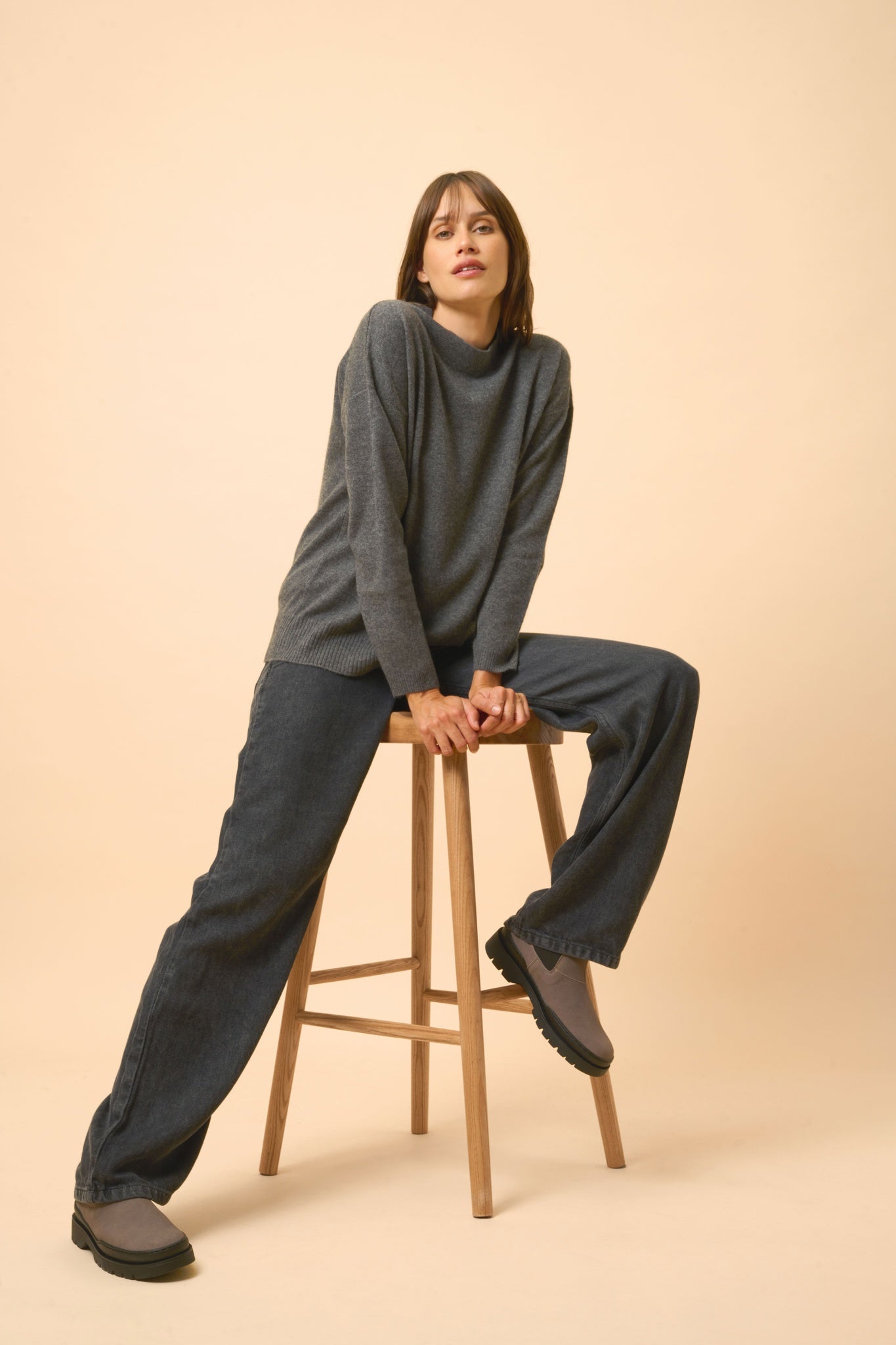 KAYLA round-neck sweater anthracite mottled