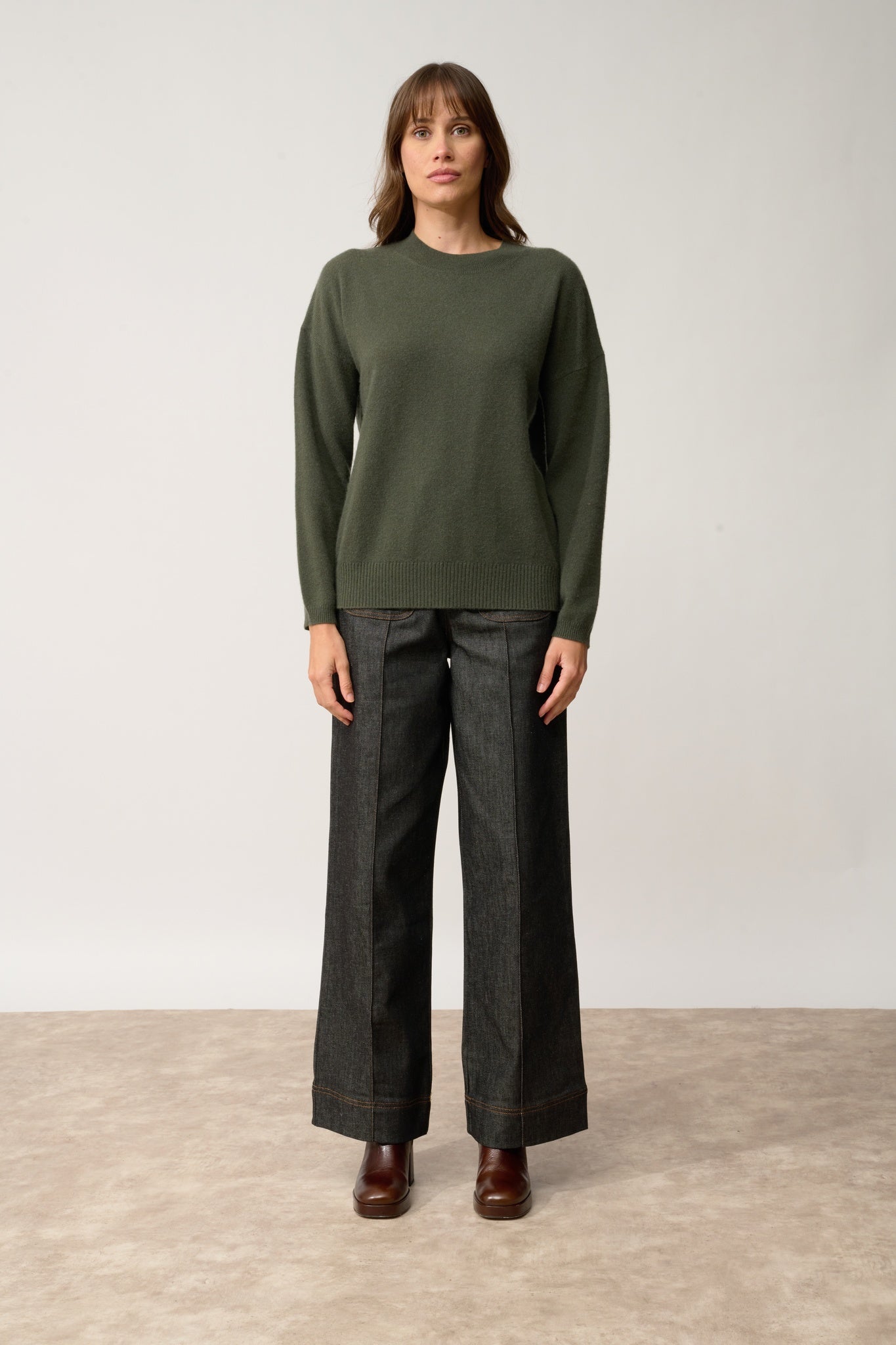 KAYLA round-neck sweater khaki