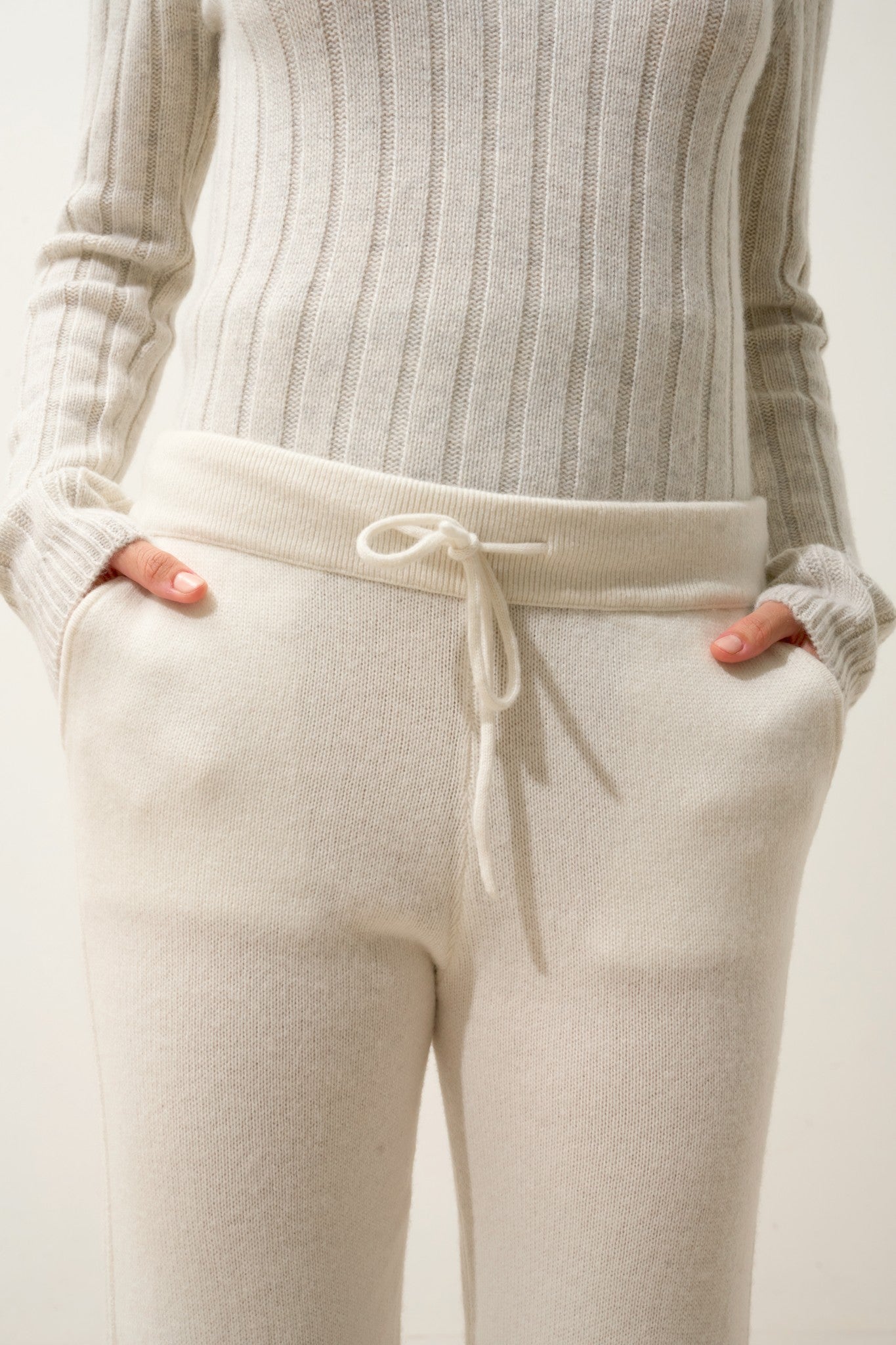 kirauna jogging 4 fils ivoire 100% cachemire