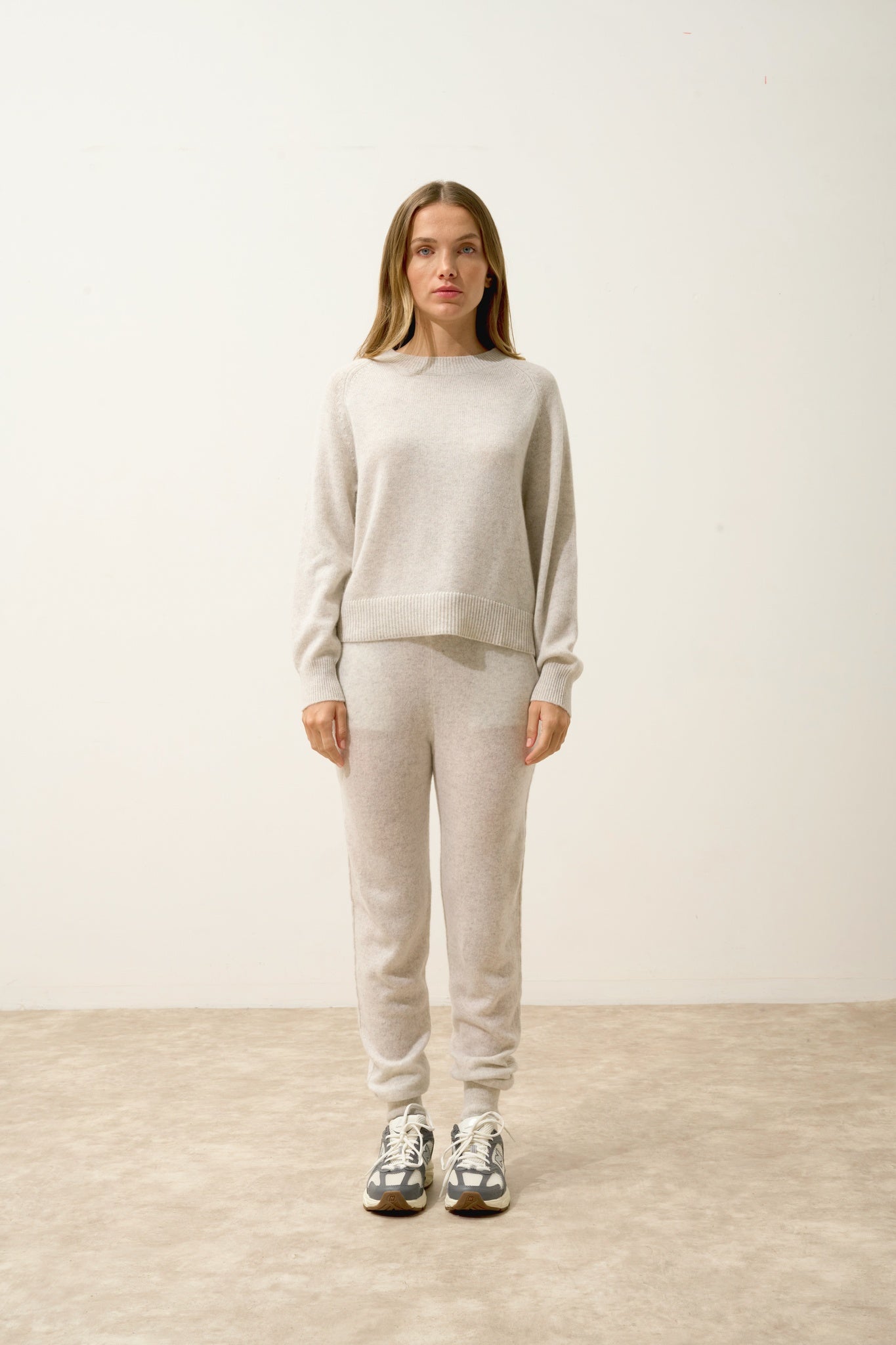 KONA pull col rond gris perle chiné