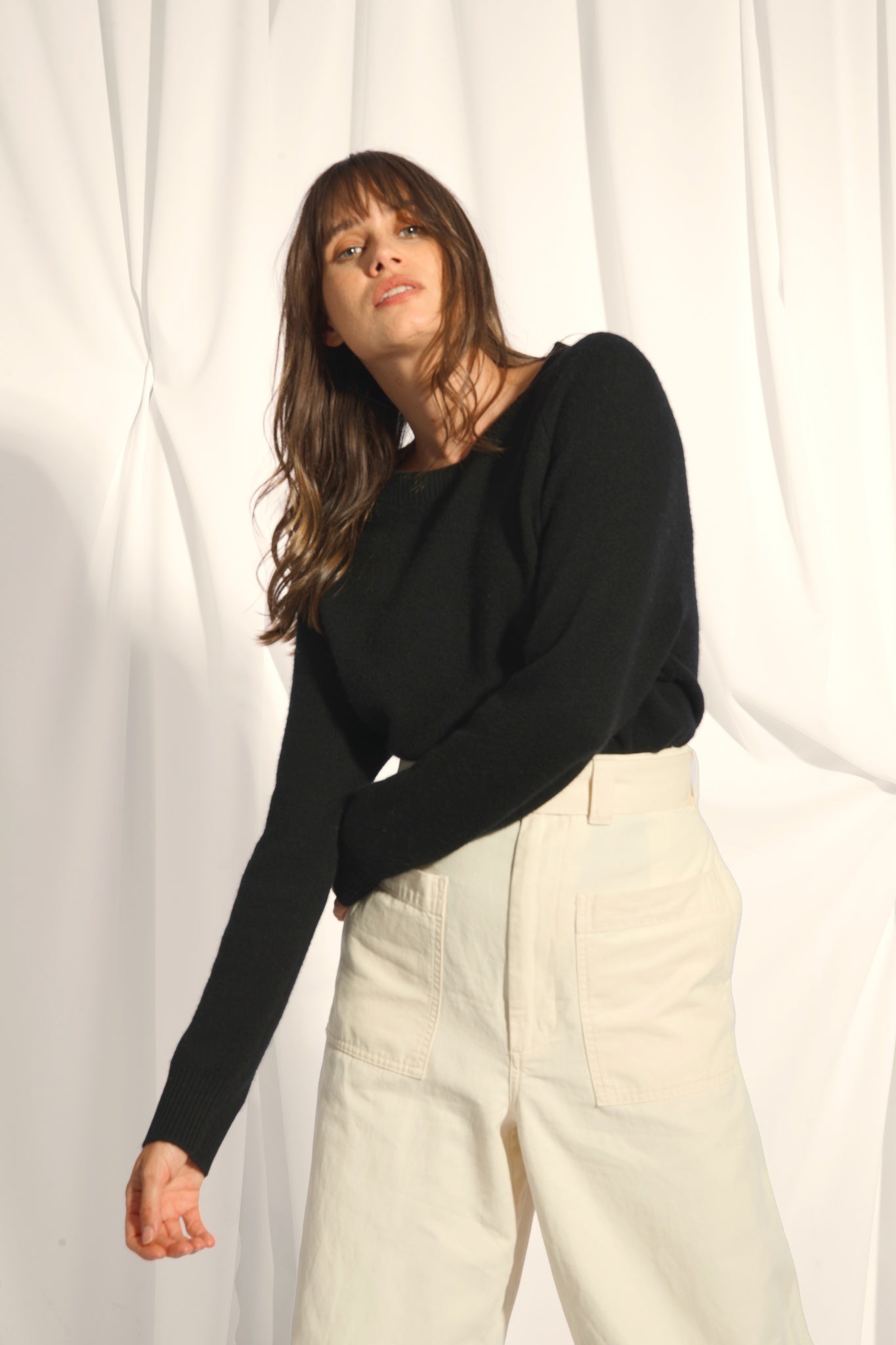 KONA pull col rond noir