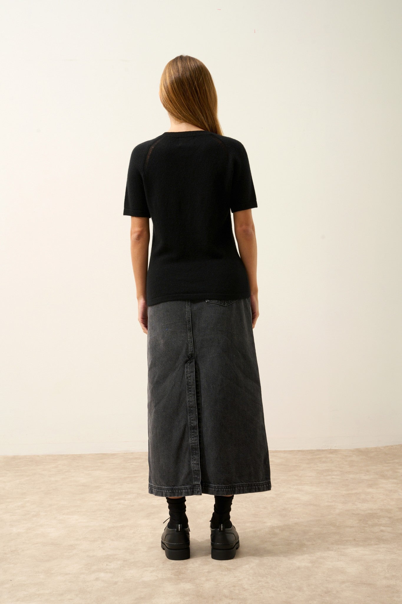 laïsa t-shirt col rond noir 100% cachemire