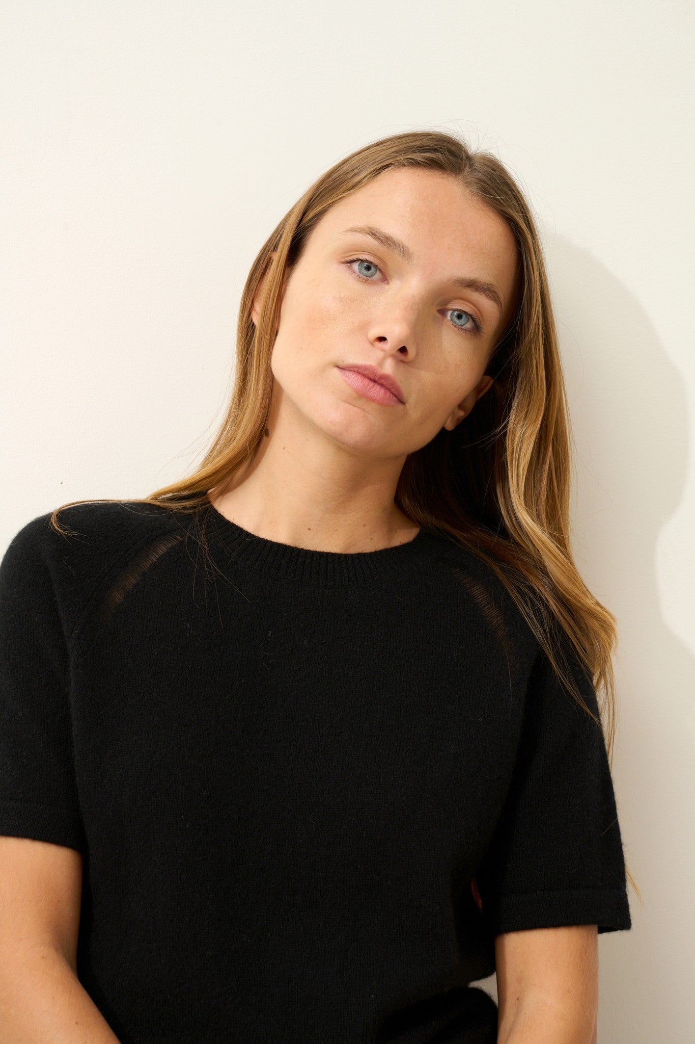 laïsa t-shirt col rond noir 100% cachemire