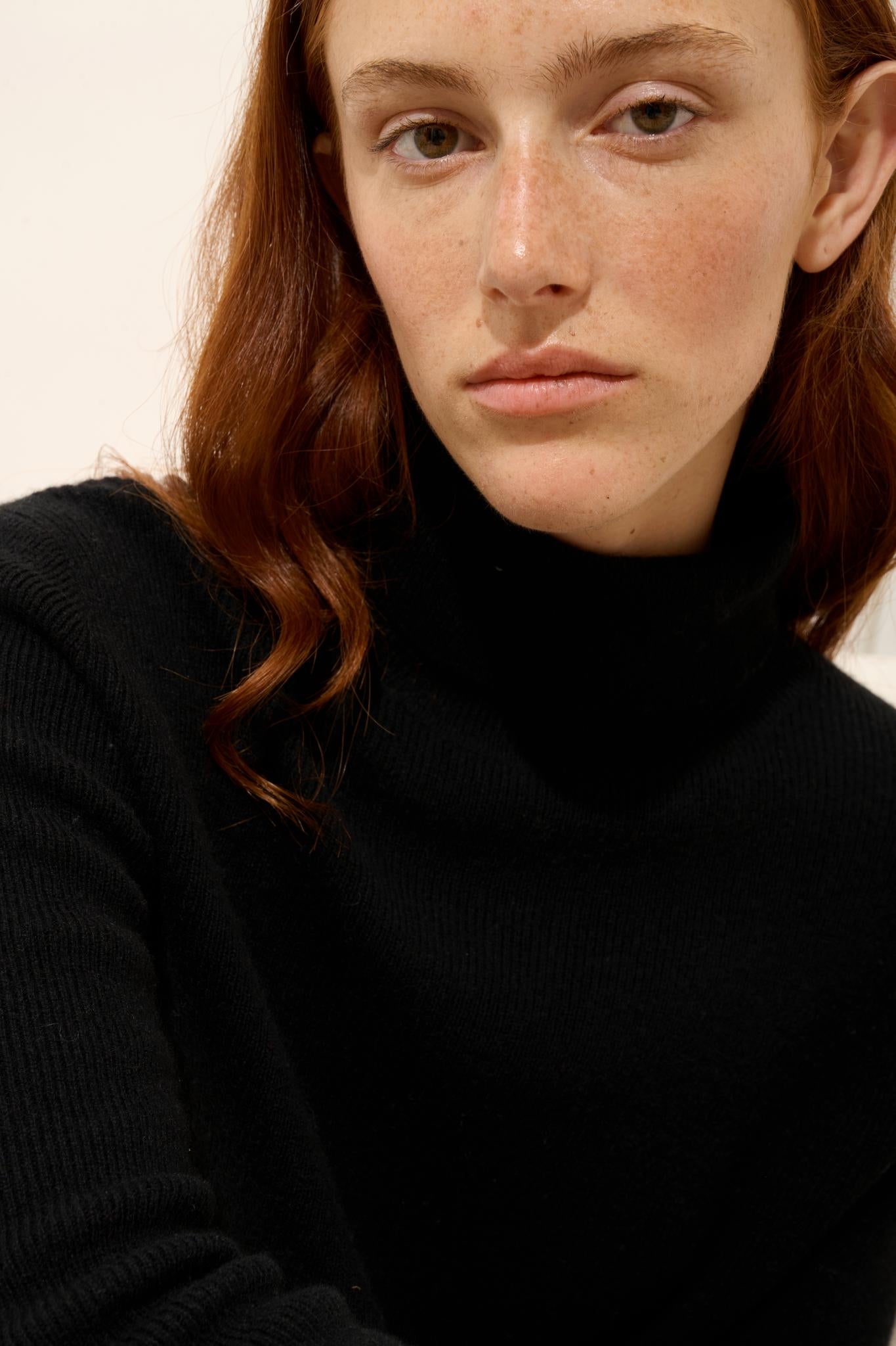 LANAIS black turtleneck sweater