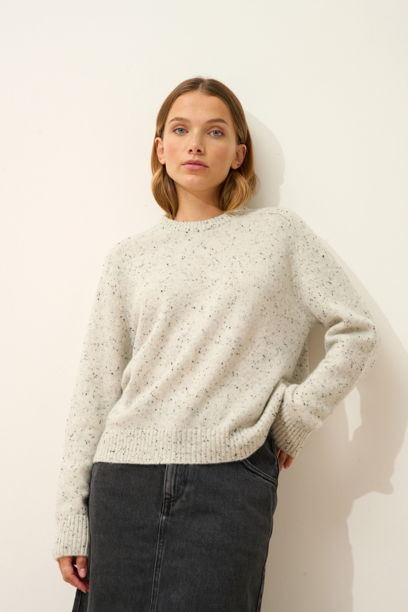 lavinia pull col rond 4 fils gris/noir 100% cachemire