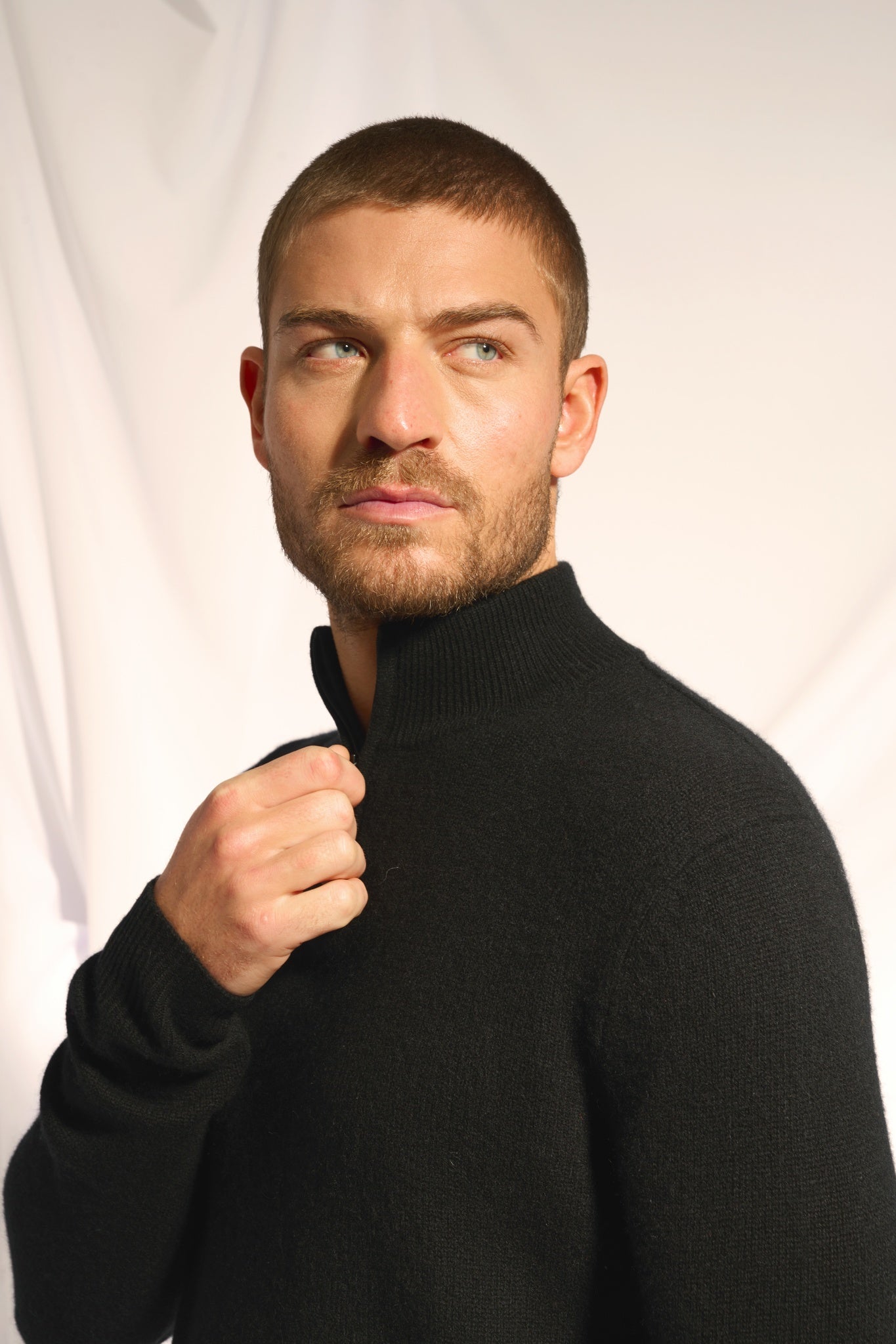 LEONIE black trucker collar sweater