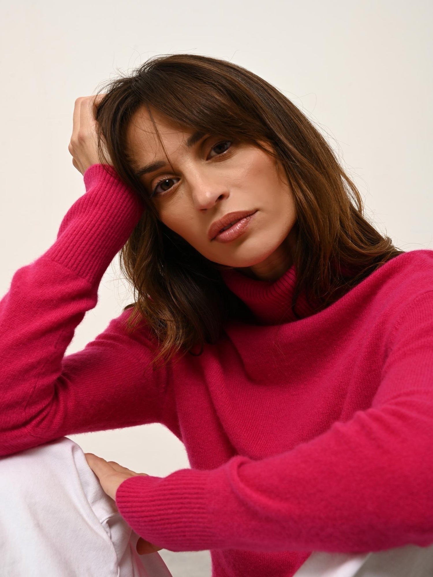 LEXIE pull col roulé fuchsia