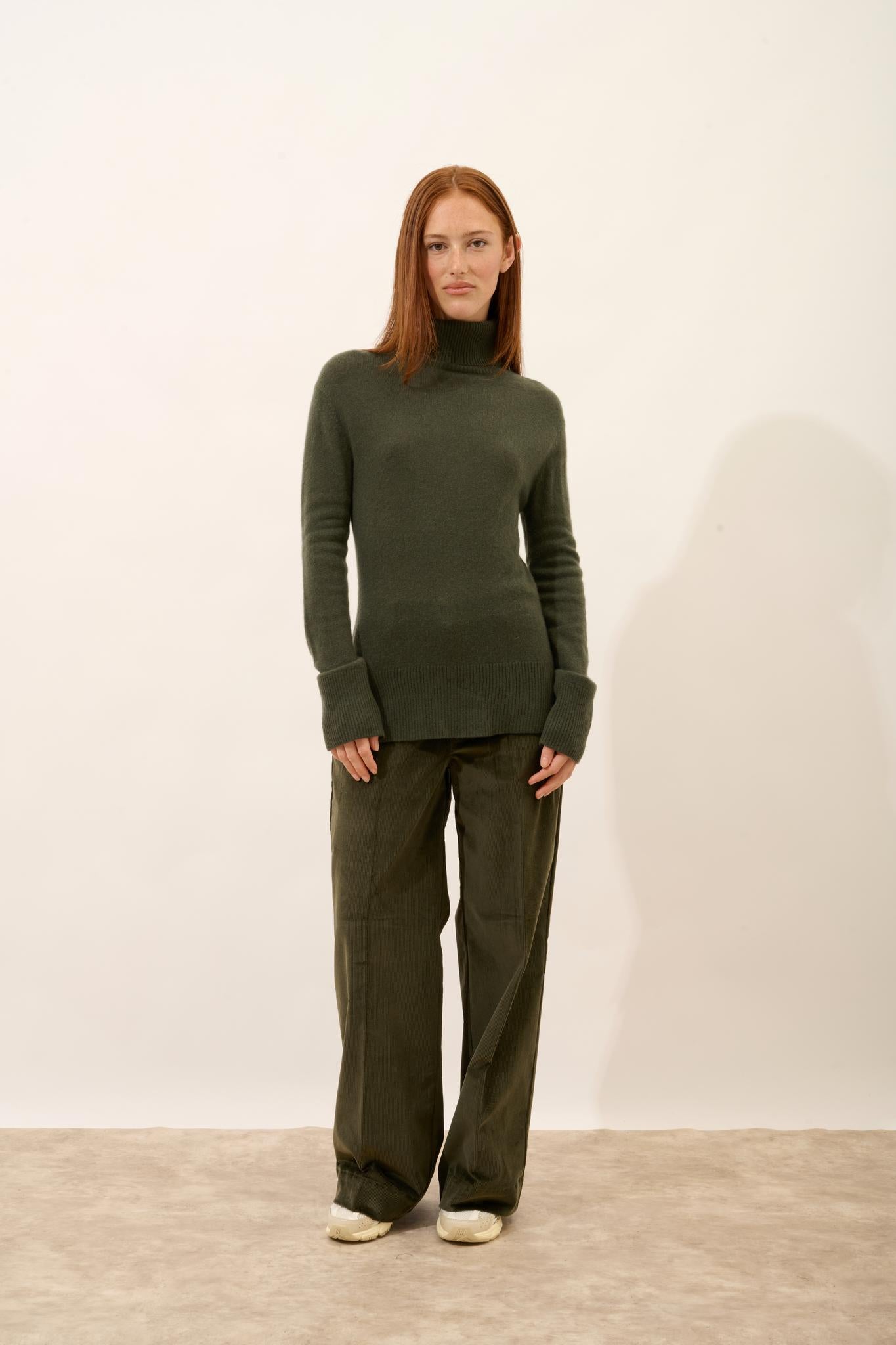 LEXIE pull col roulé kaki