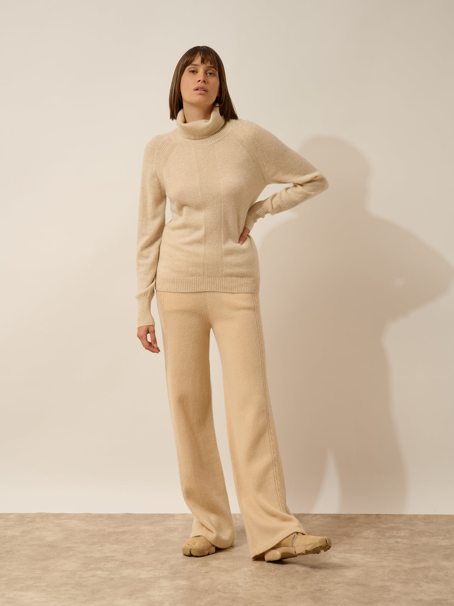 LILLY pull col roulé avoine