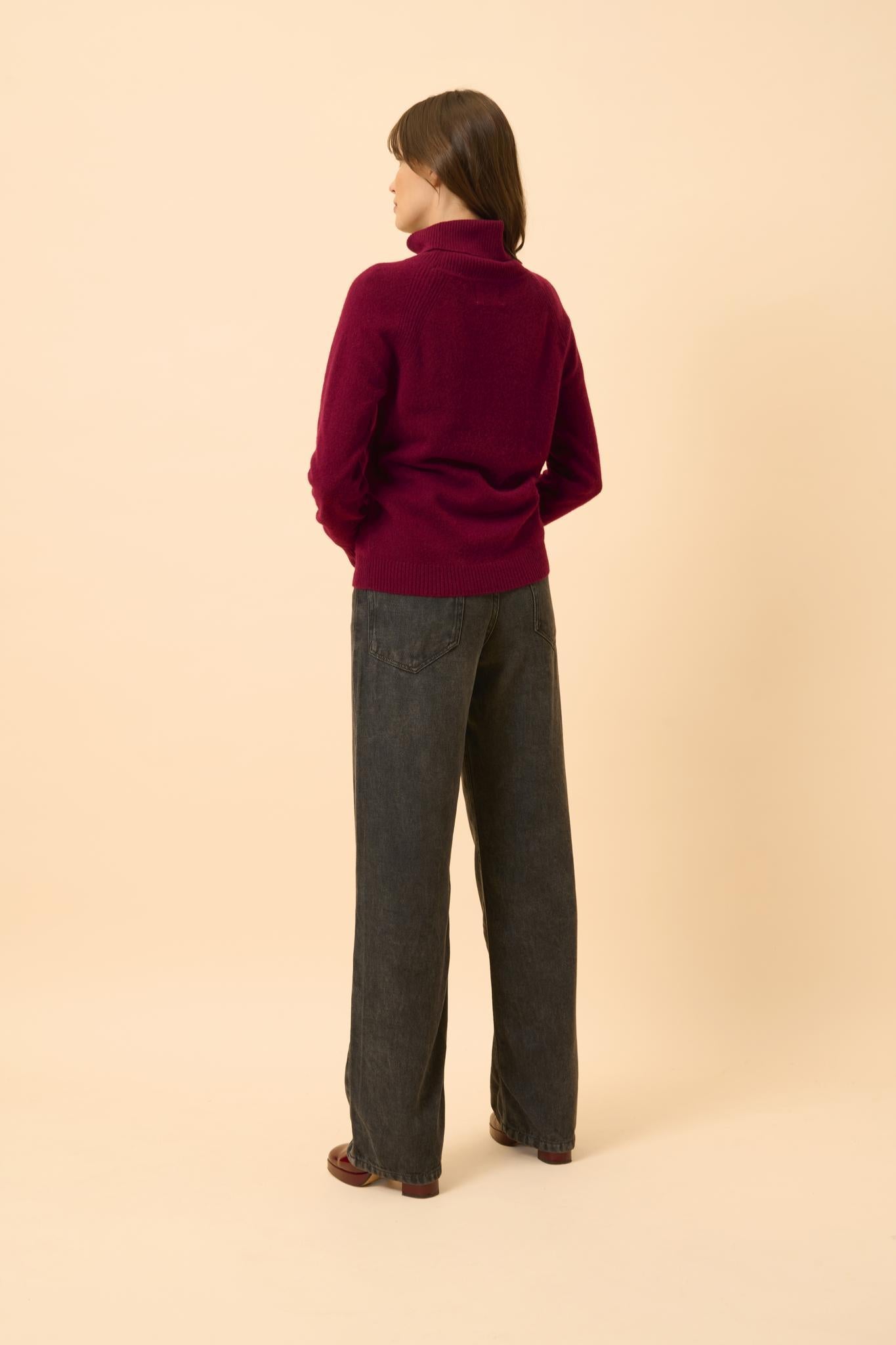LILLY pull col roulé bordeaux
