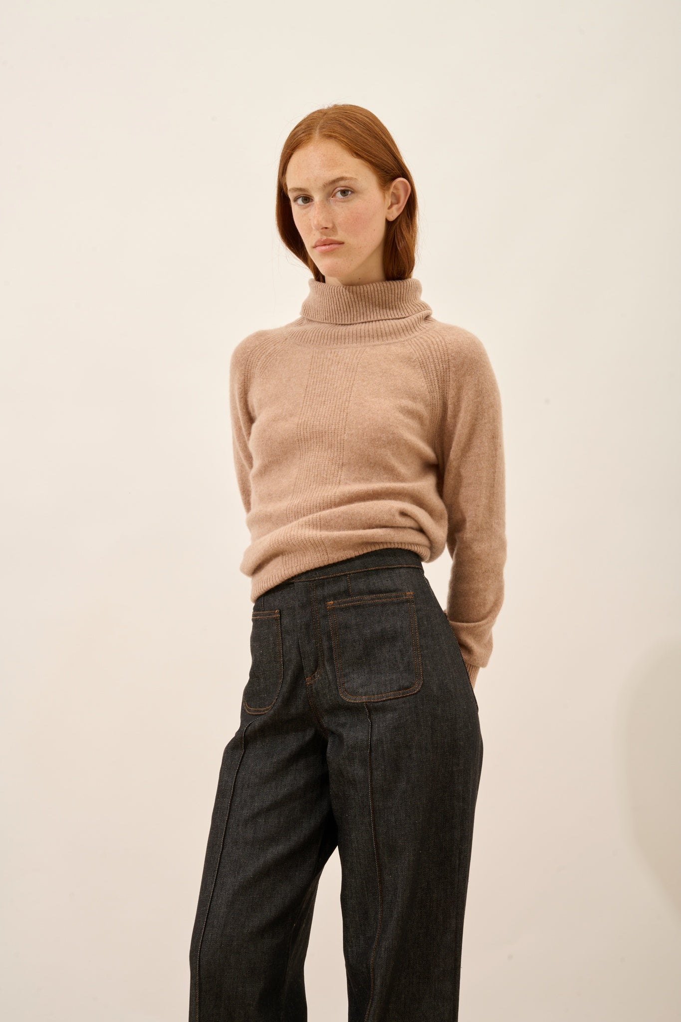 LILLY pull col roulé camel chiné