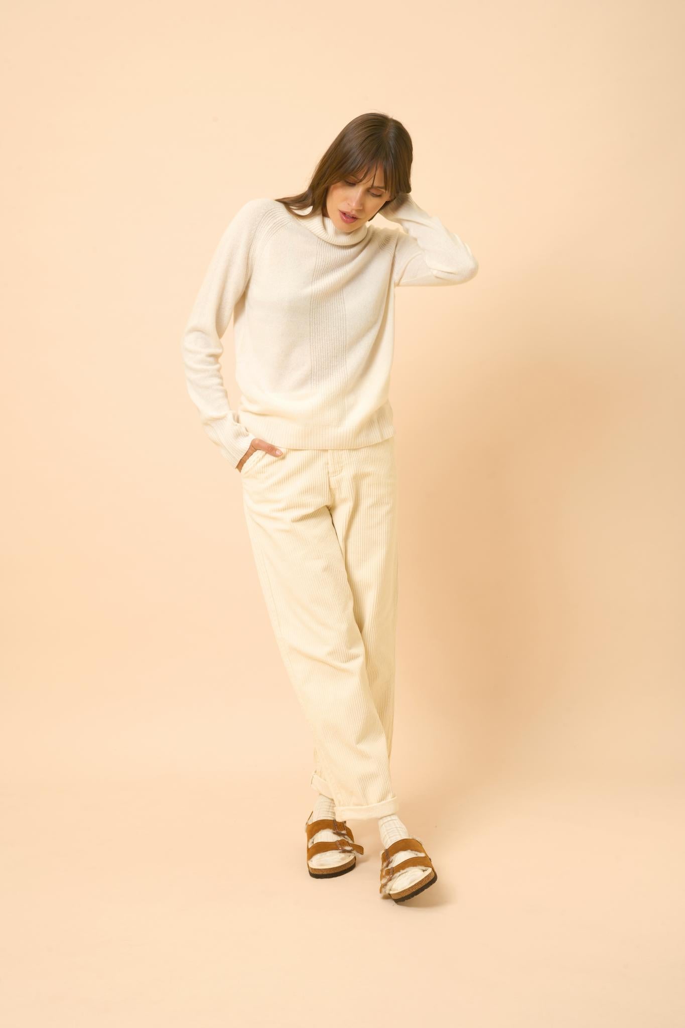 LILLY pull col roulé ivoire