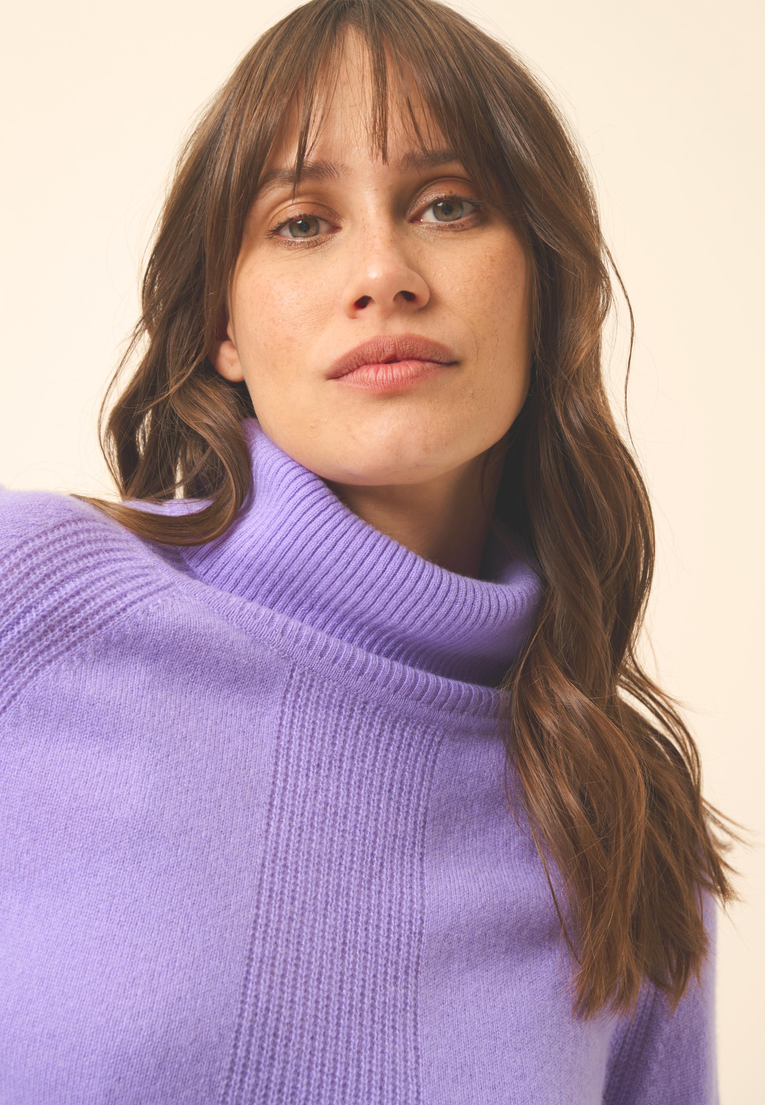 LILLY lavender turtleneck sweater 100% cashmere