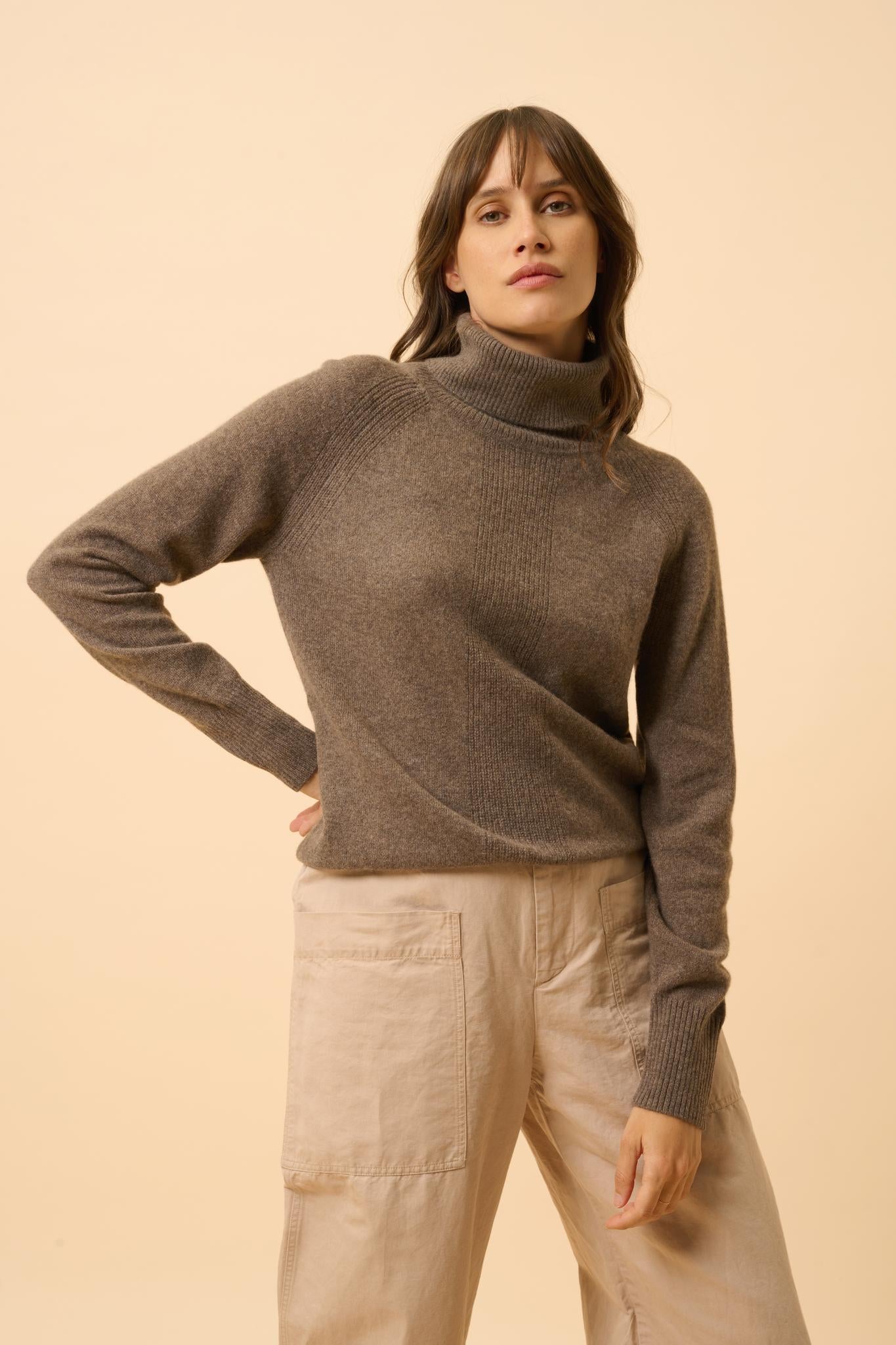 LILLY pull col roulé taupe chiné