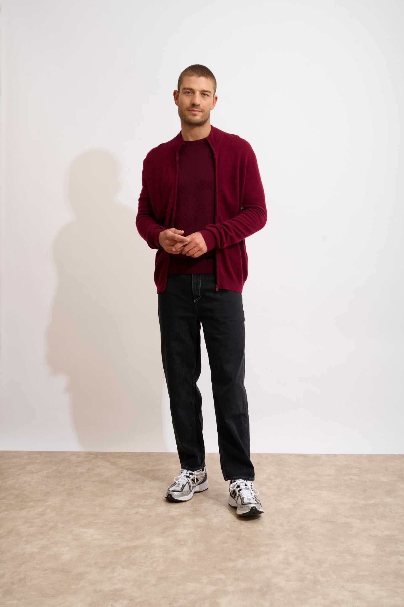 LILOU gilet zippé col montant bordeaux