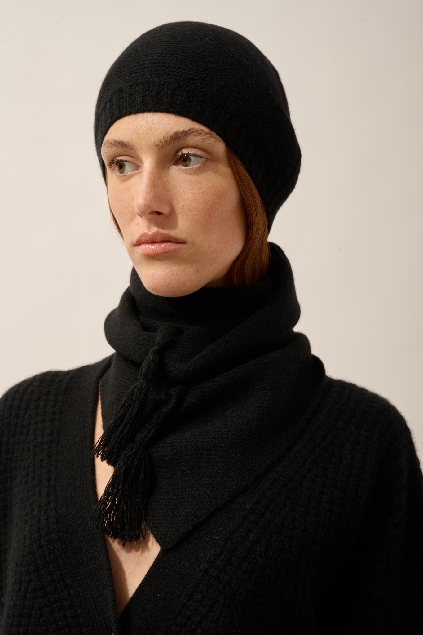 LIMA écharpe triangle avec franges 4 fils noir