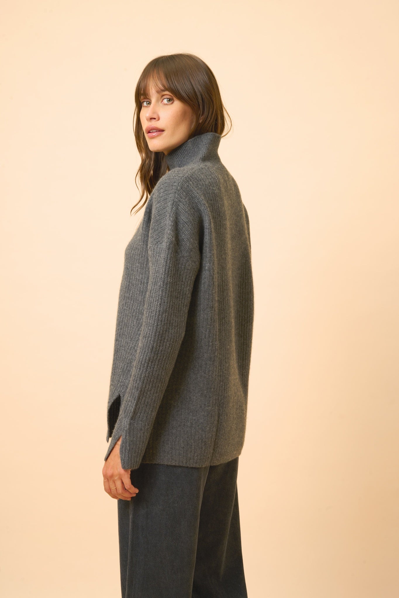 LOUISE pull col roulé anthracite chiné