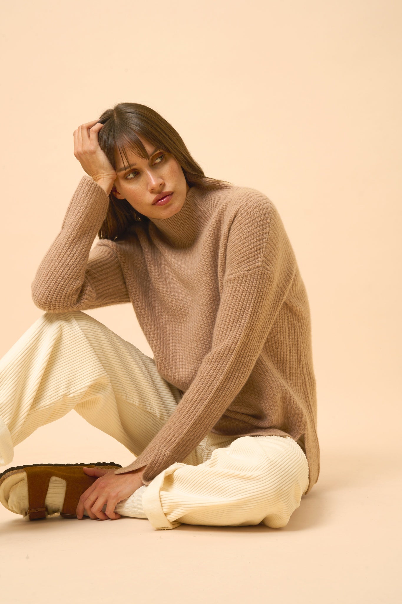 LOUISE pull col roulé camel chiné