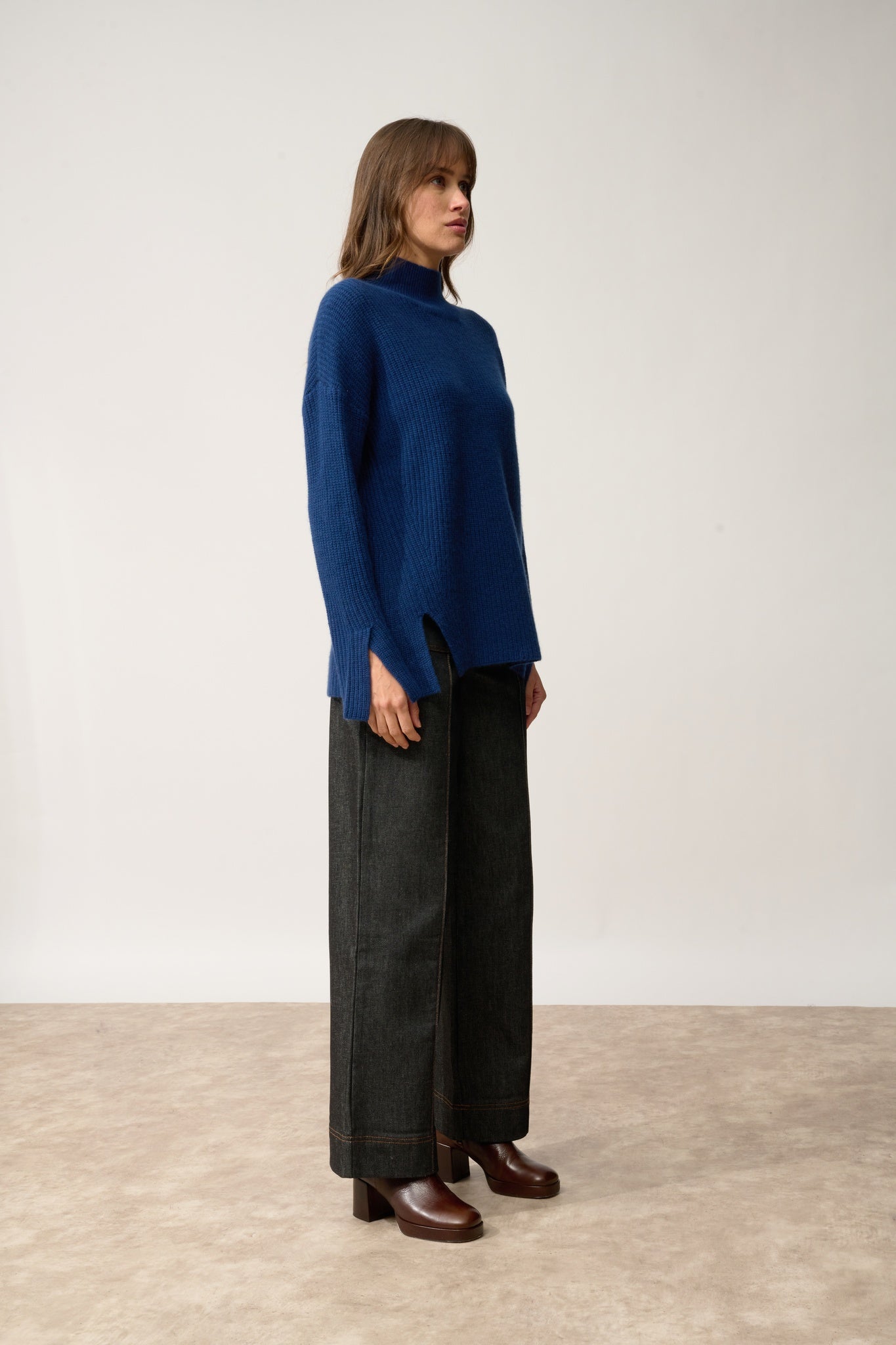 LOUISE pull col roulé minuit