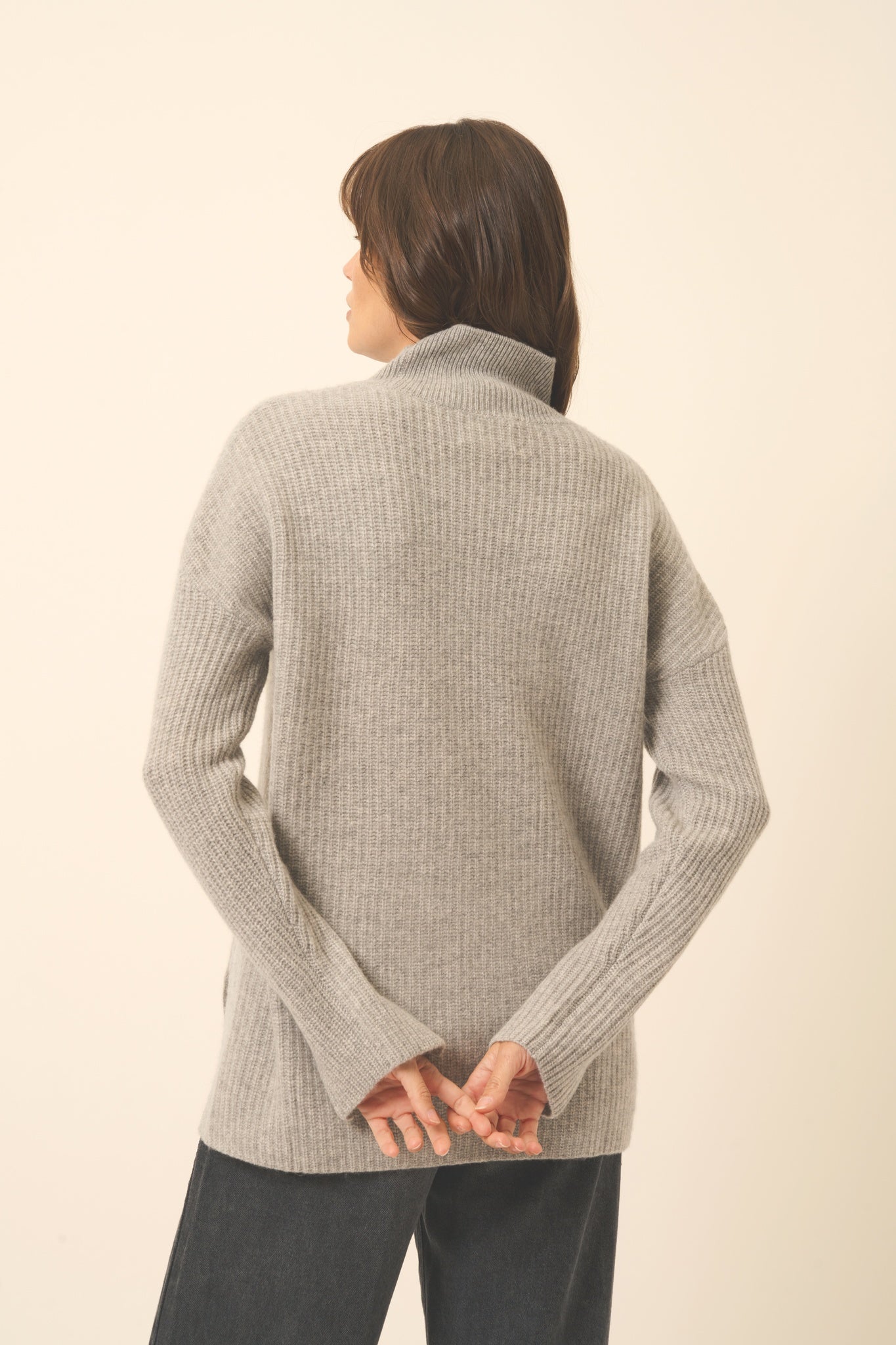 LOUISE cloud turtleneck sweater