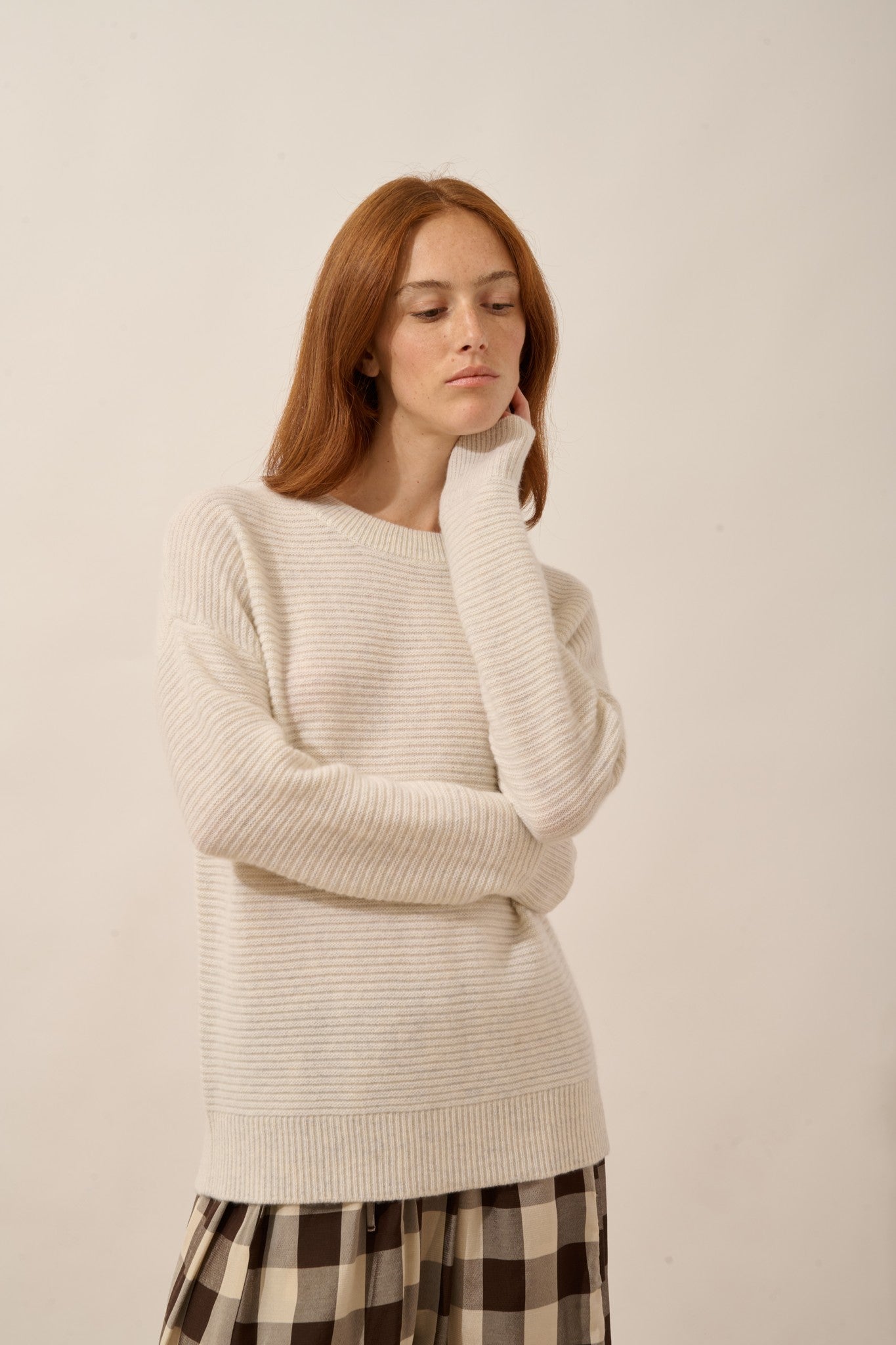 louna pull col rond 4 fils blanc chiné