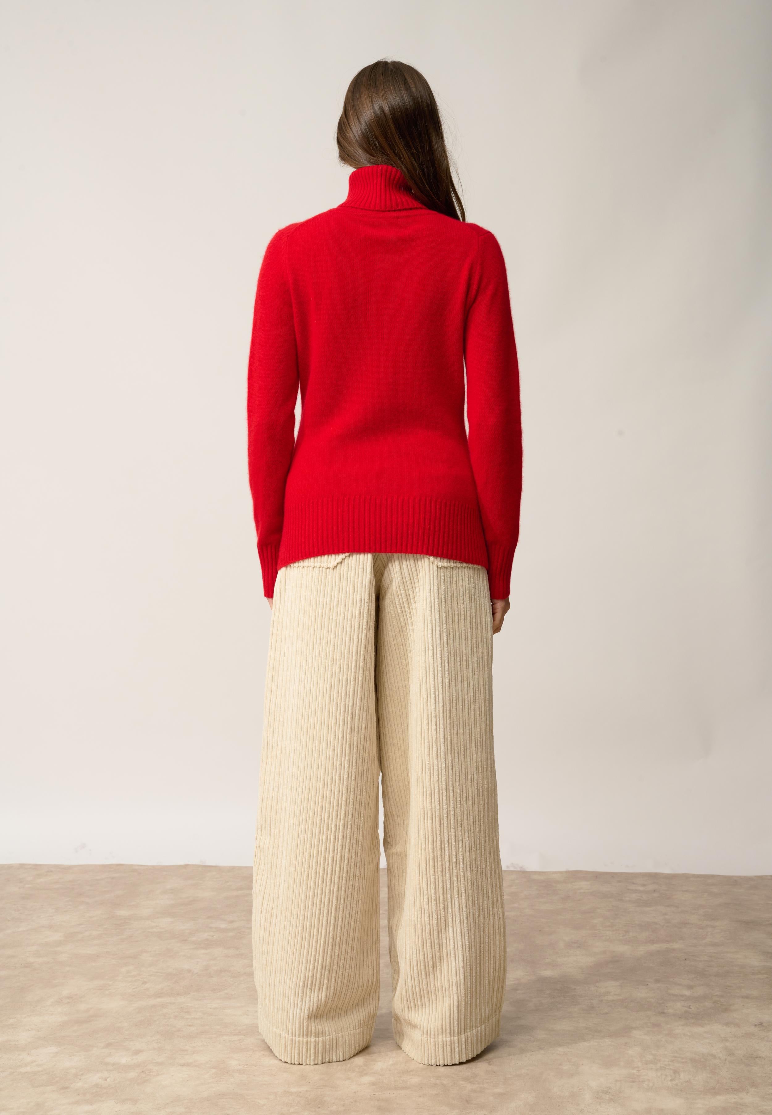 LUCIE pull col roulé rouge
