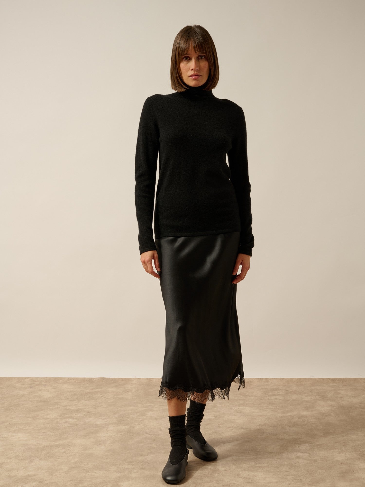 lysandra pull col roulé noir