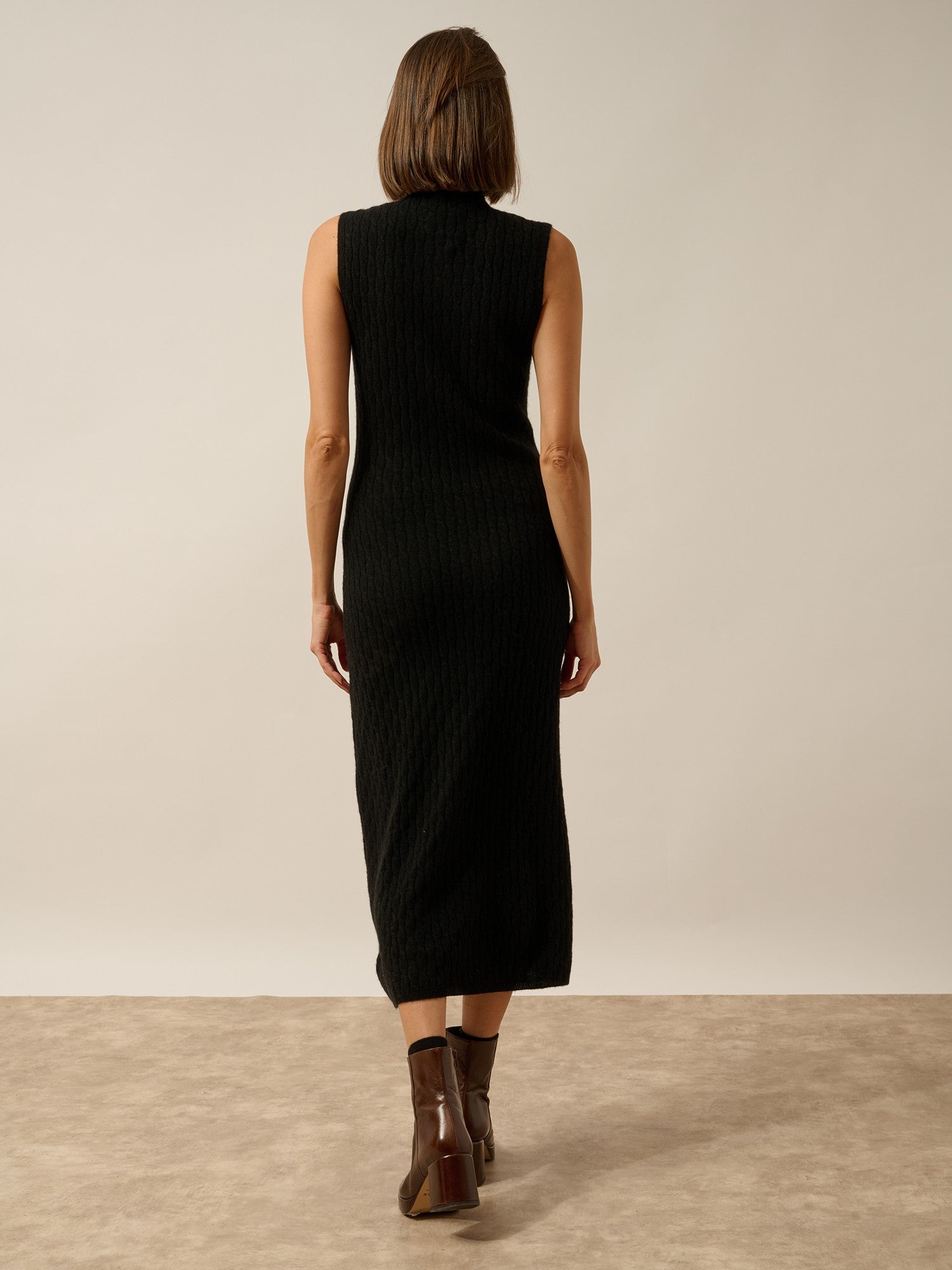 Manon sleeveless black high-neck dress