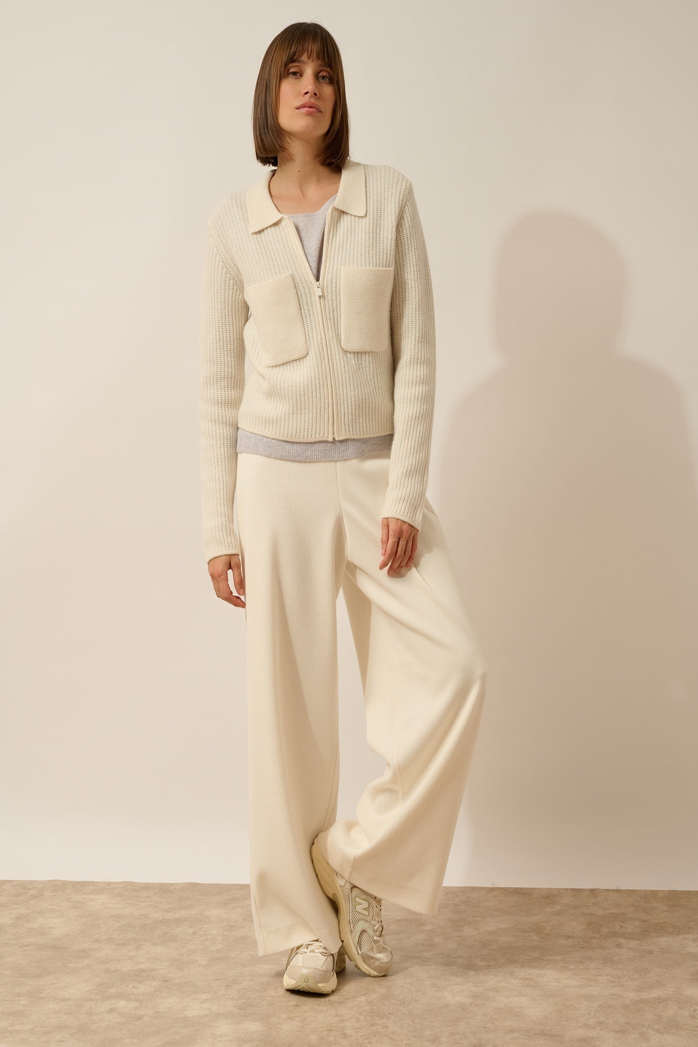 MARGARETHE veste courte zippée col chemise 4 fils ivoire